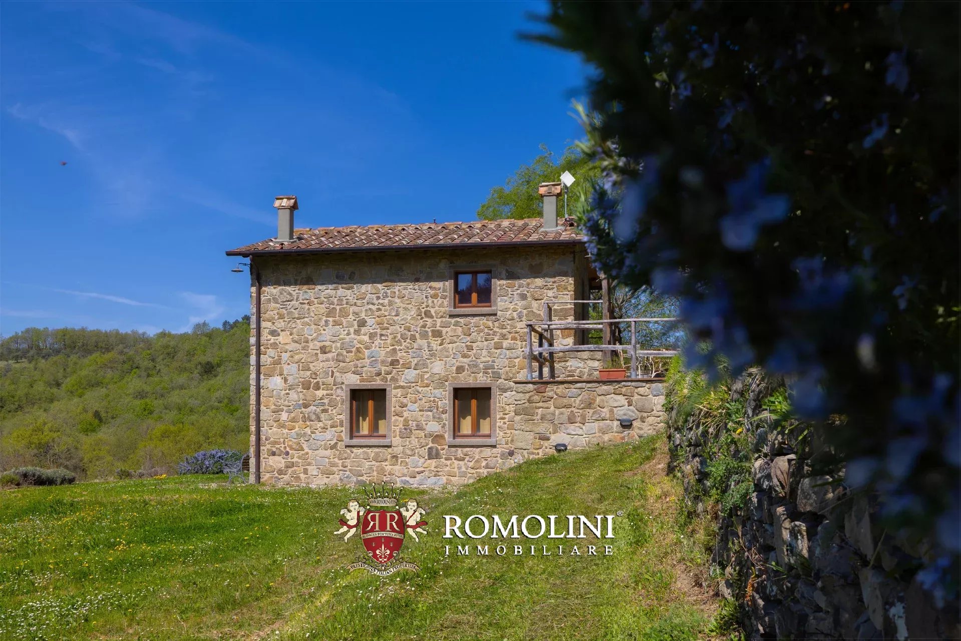 7 Bedroom Villa/Townhouse's Image 29