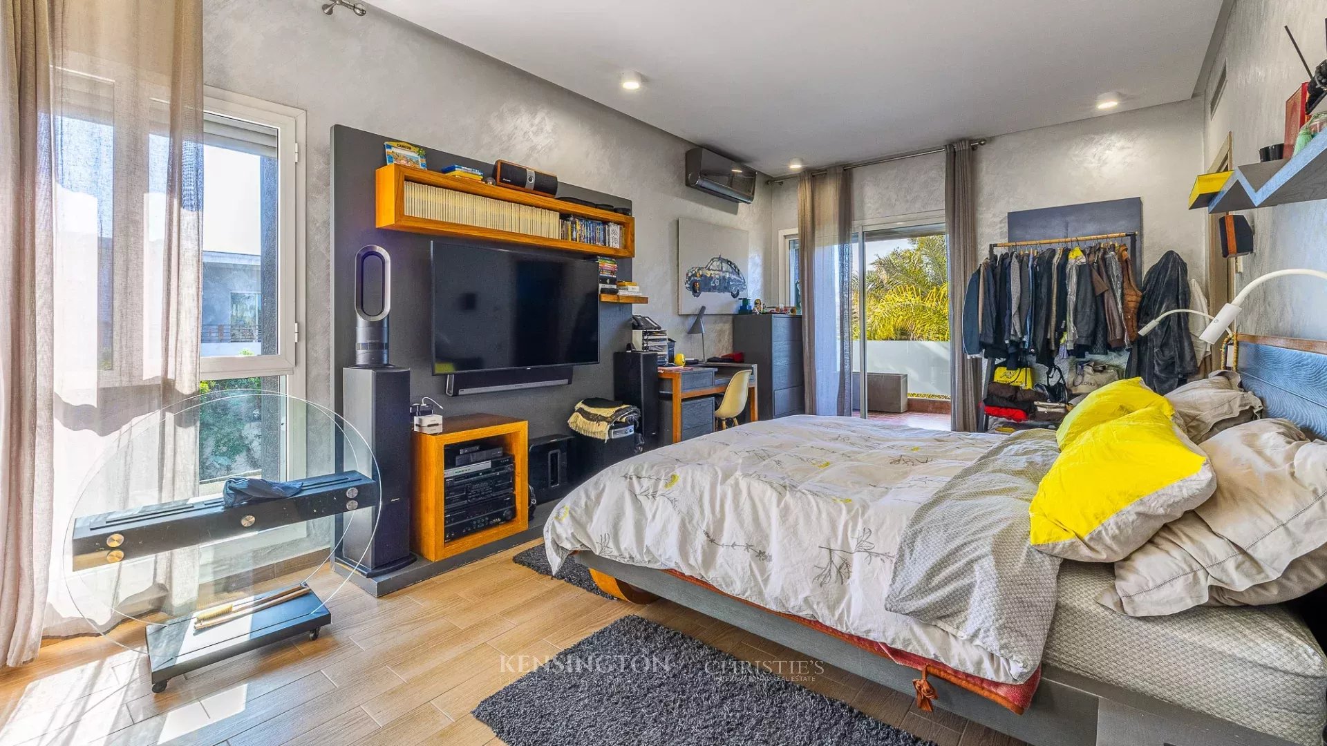 4 Bedroom Villa/Townhouse's Image 5