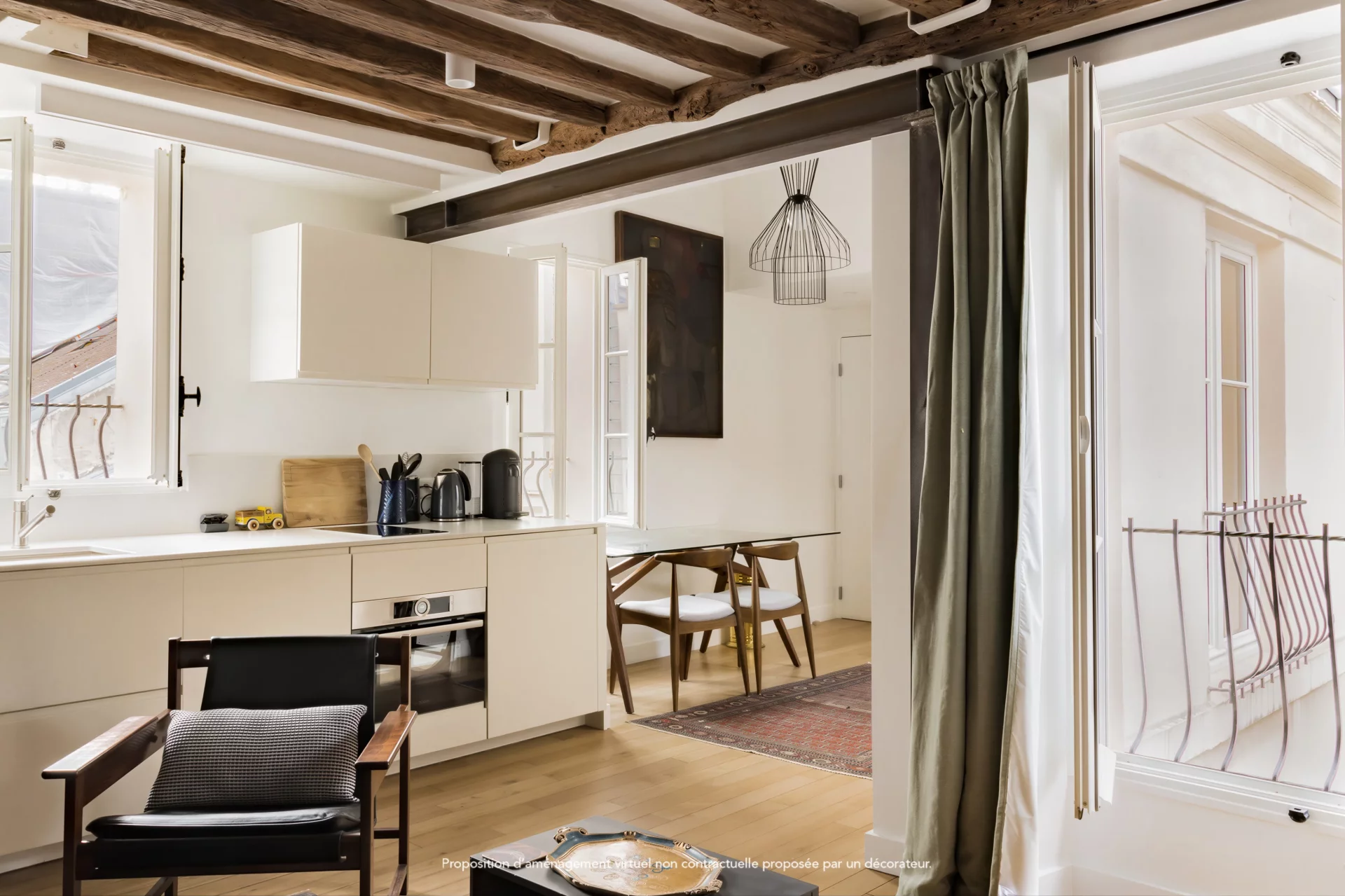 Paris 7e - CARRÉ DES ANTIQUAIRES