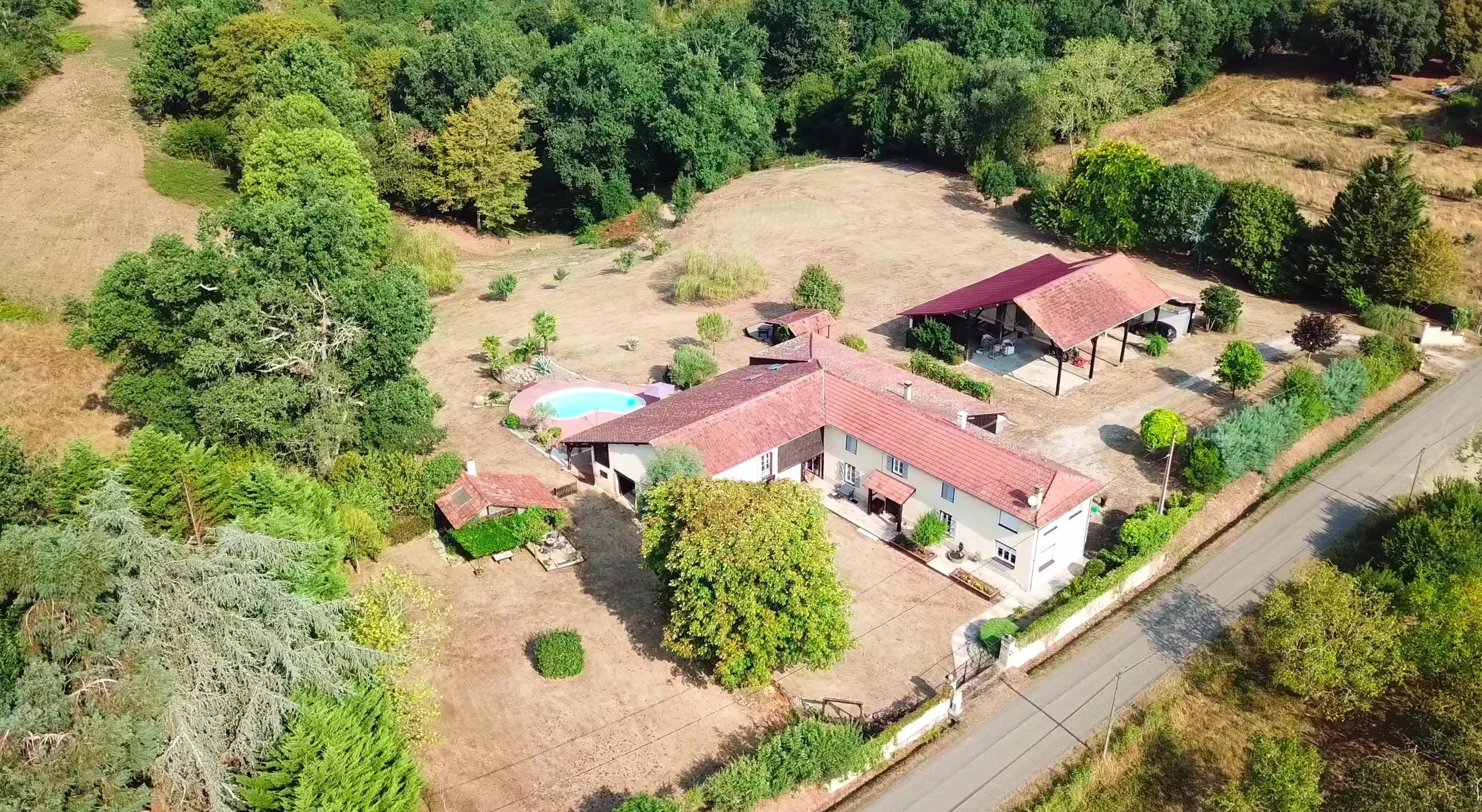 Farmhouse for sale Miélan, Gers