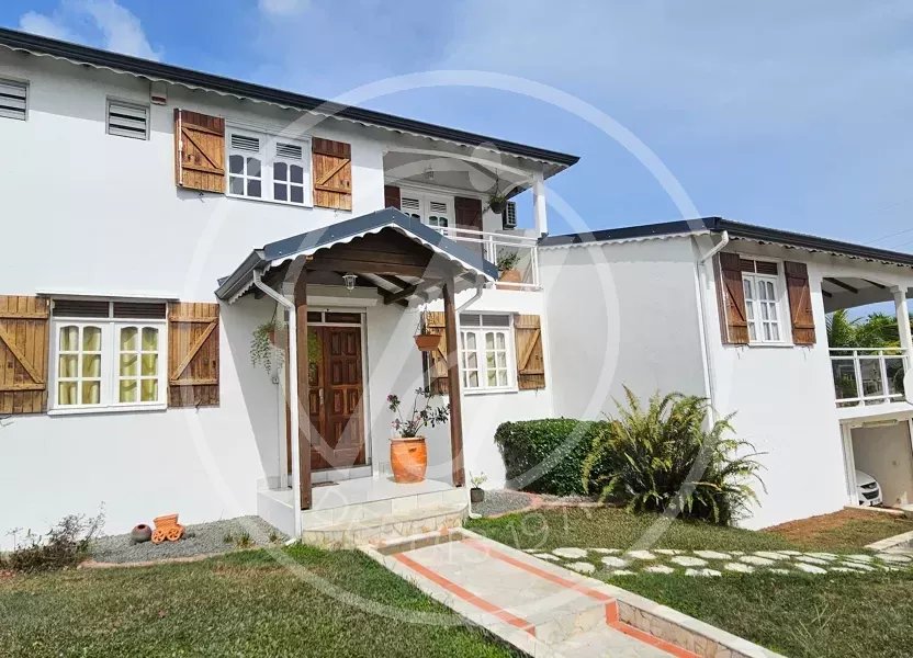 Vente Villa Baie-Mahault
