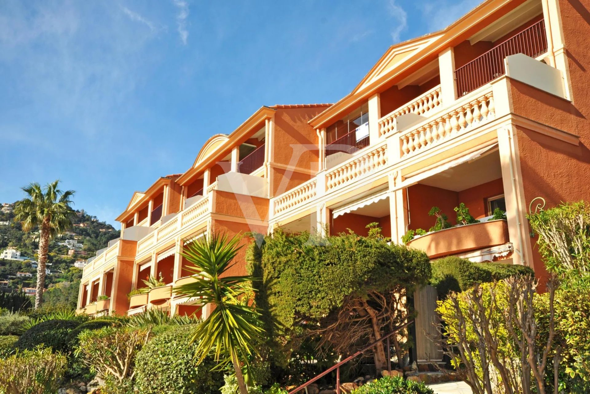 South Facing Sea View Apartment by the Port and Beach