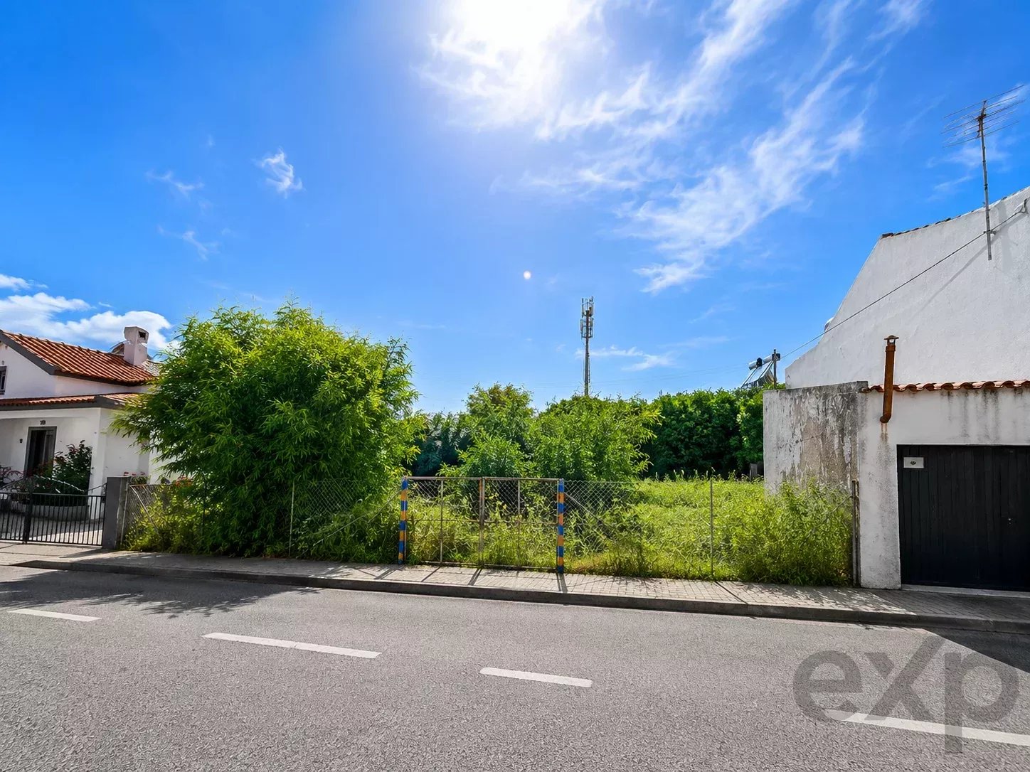 Urban Lot with Approved Project for 2 Semi-Detached Houses | Luz de Tavira 87014843 image 4