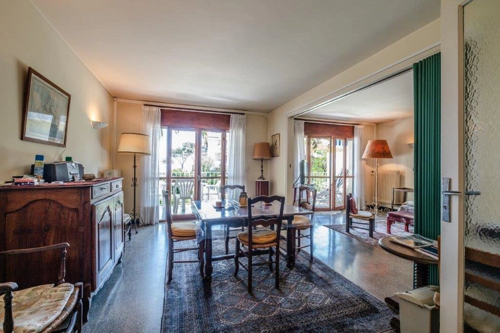 СЕН ЖАН КАП ФЕРРА