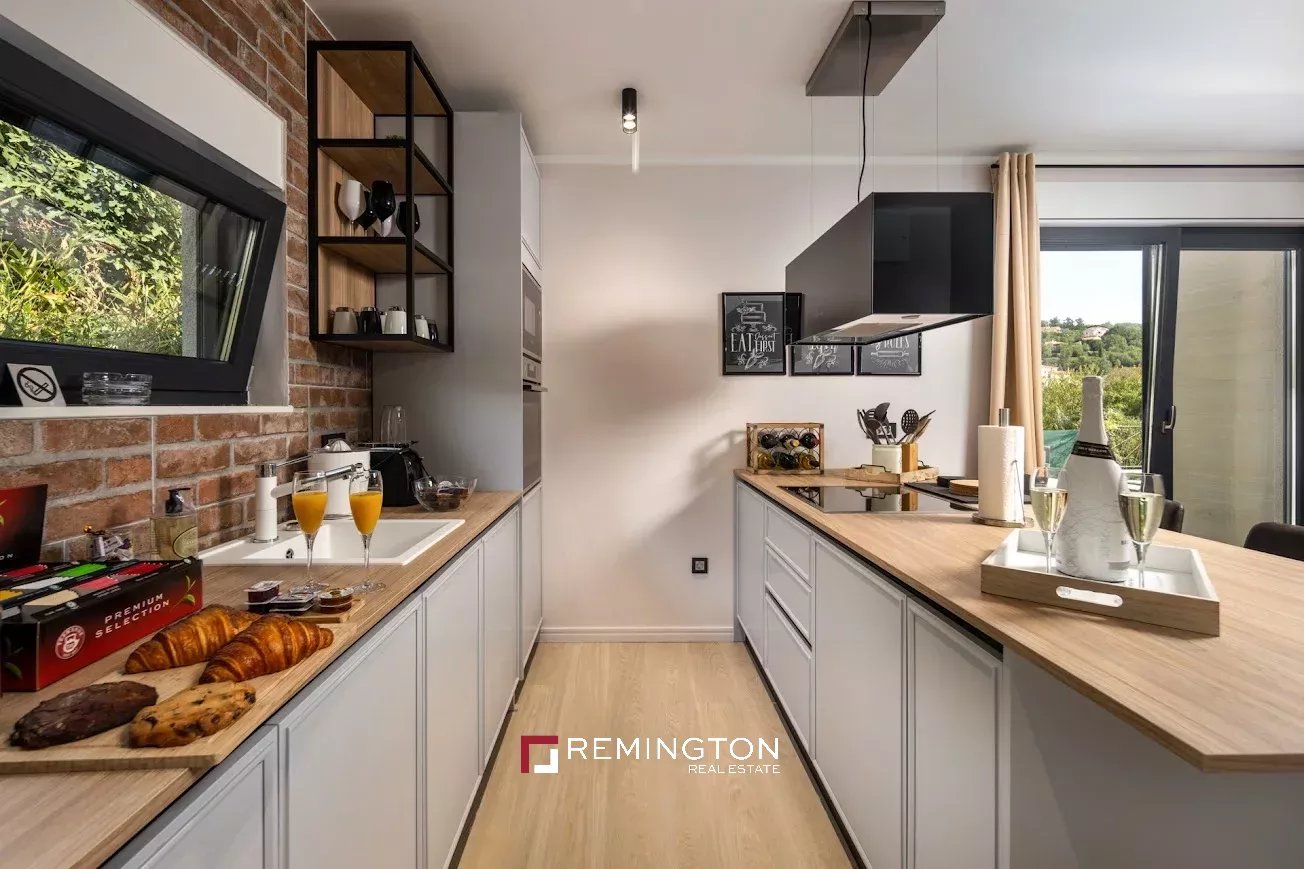 3 Bedroom Villa/Townhouse's Image 16