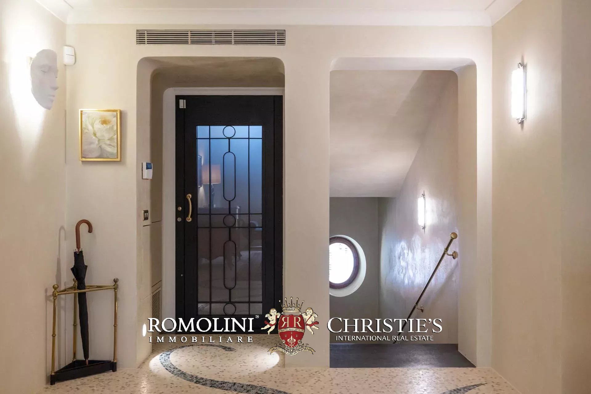 16 Bedroom Villa/Townhouse's Image 59