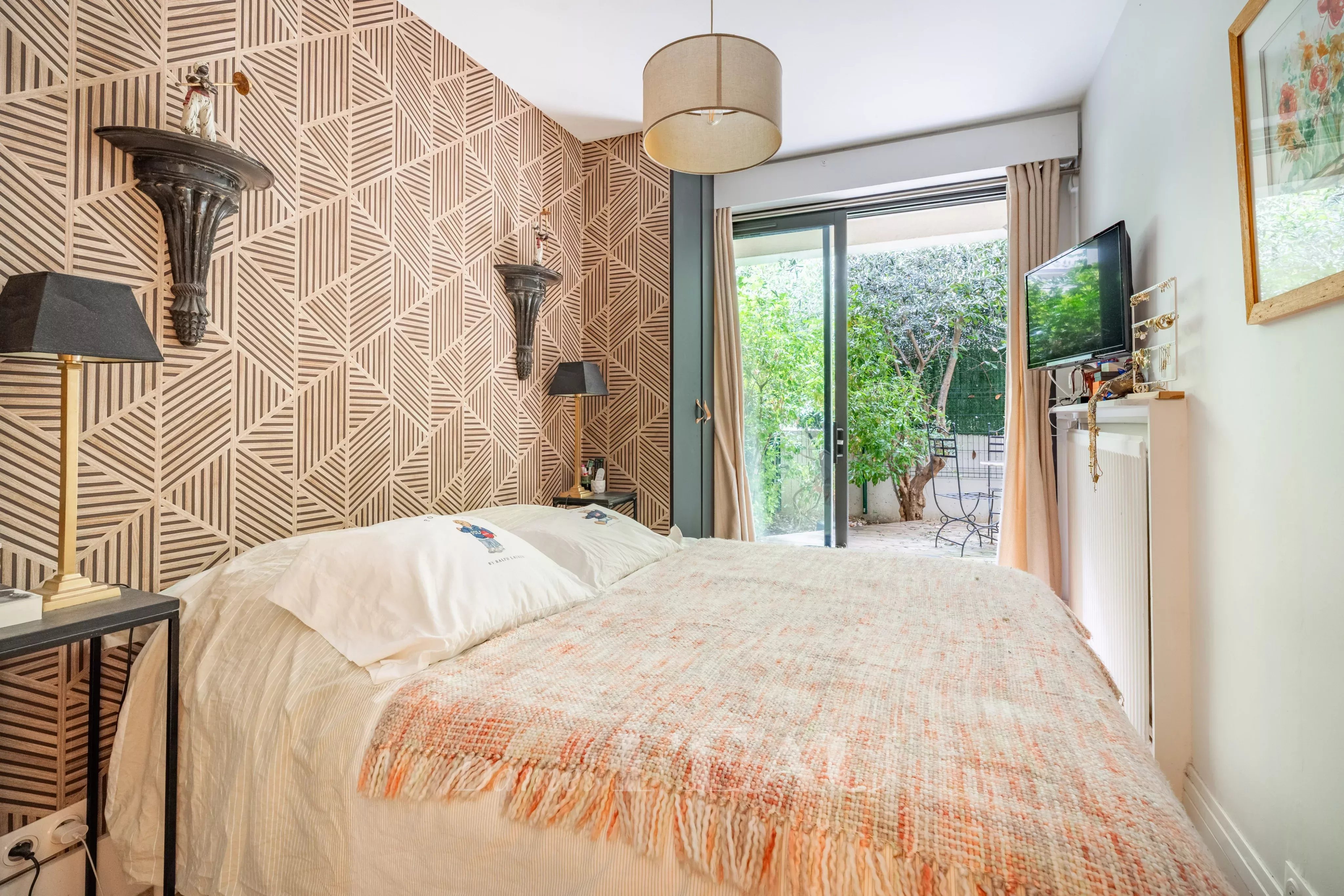 Sale Apartment Neuilly-sur-Seine