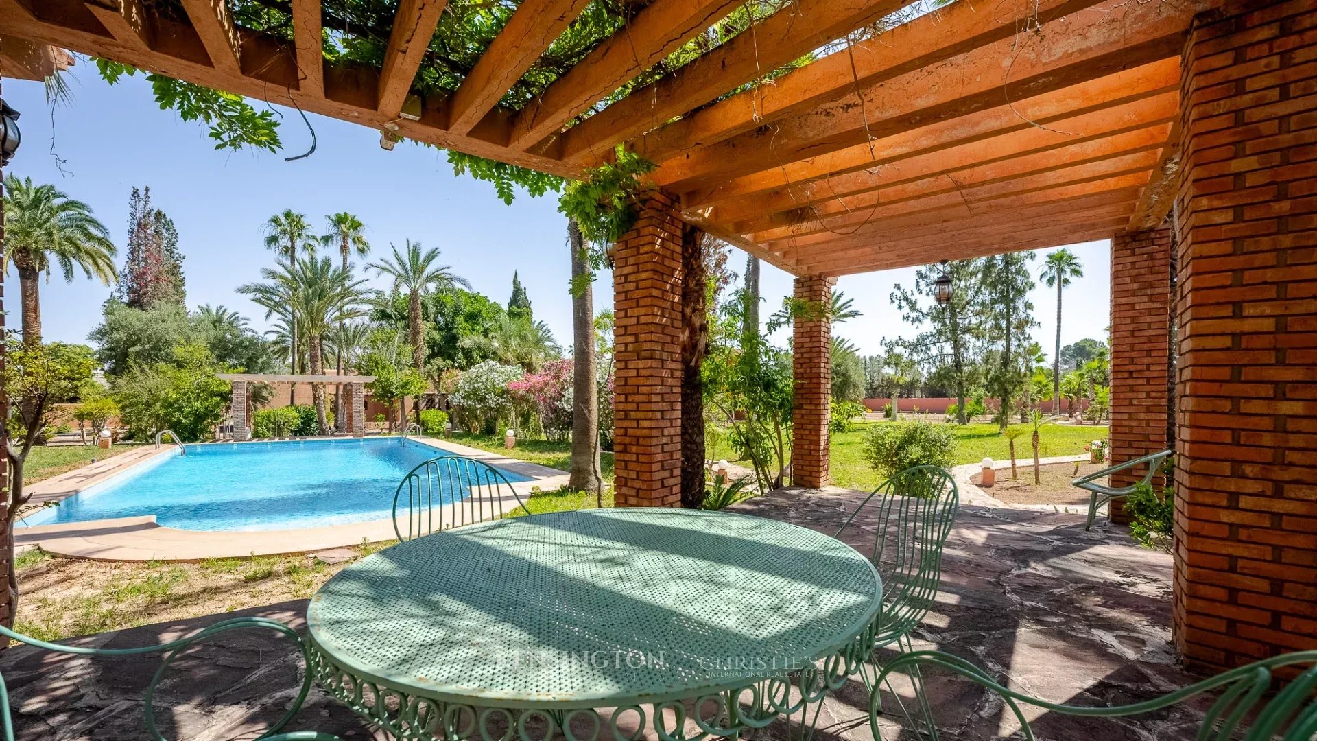 4 Bedroom Villa/Townhouse's Image 46