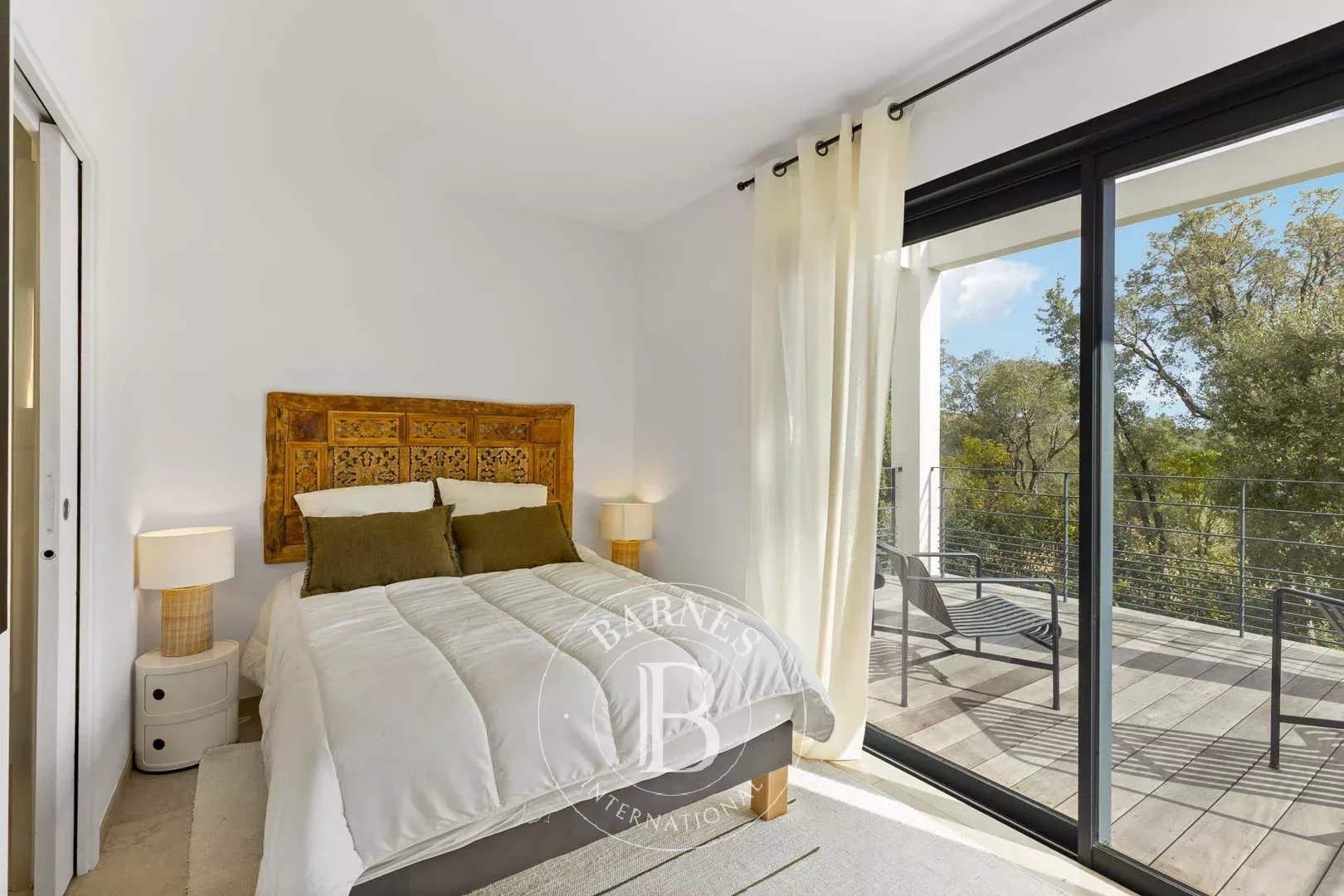 Porto-Vecchio  - Villa 8 Pi&egrave;ces 7 Chambres - picture 14