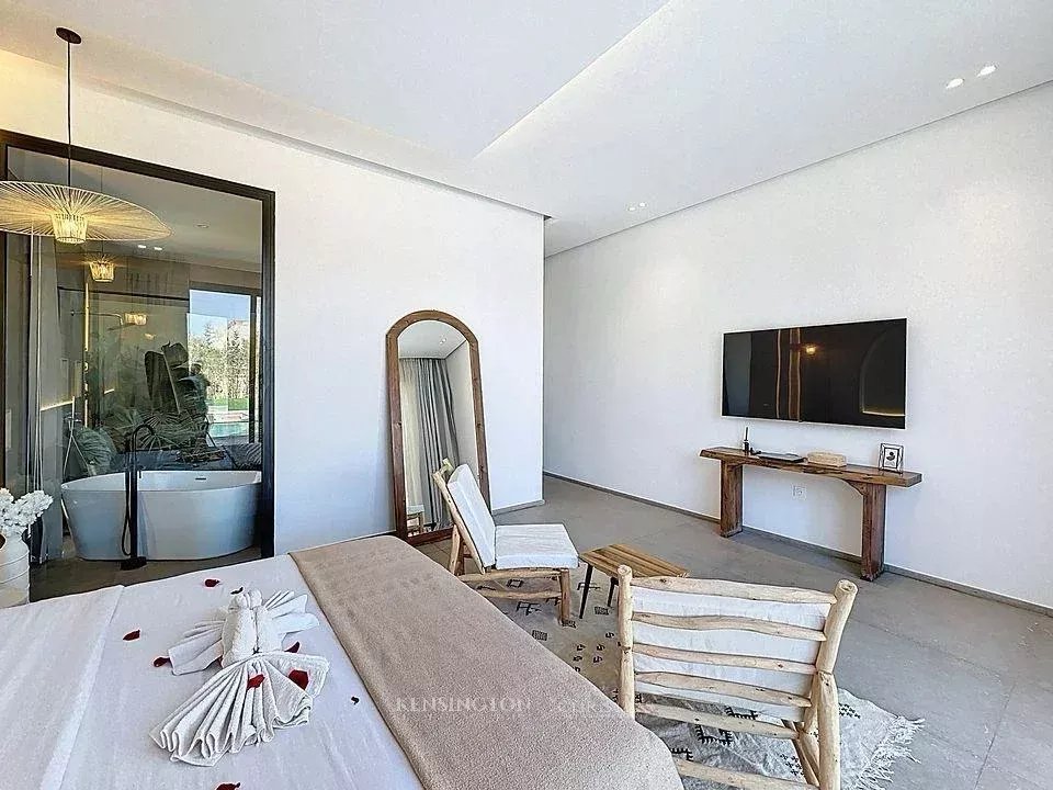 4 Bedroom Villa/Townhouse's Image 15