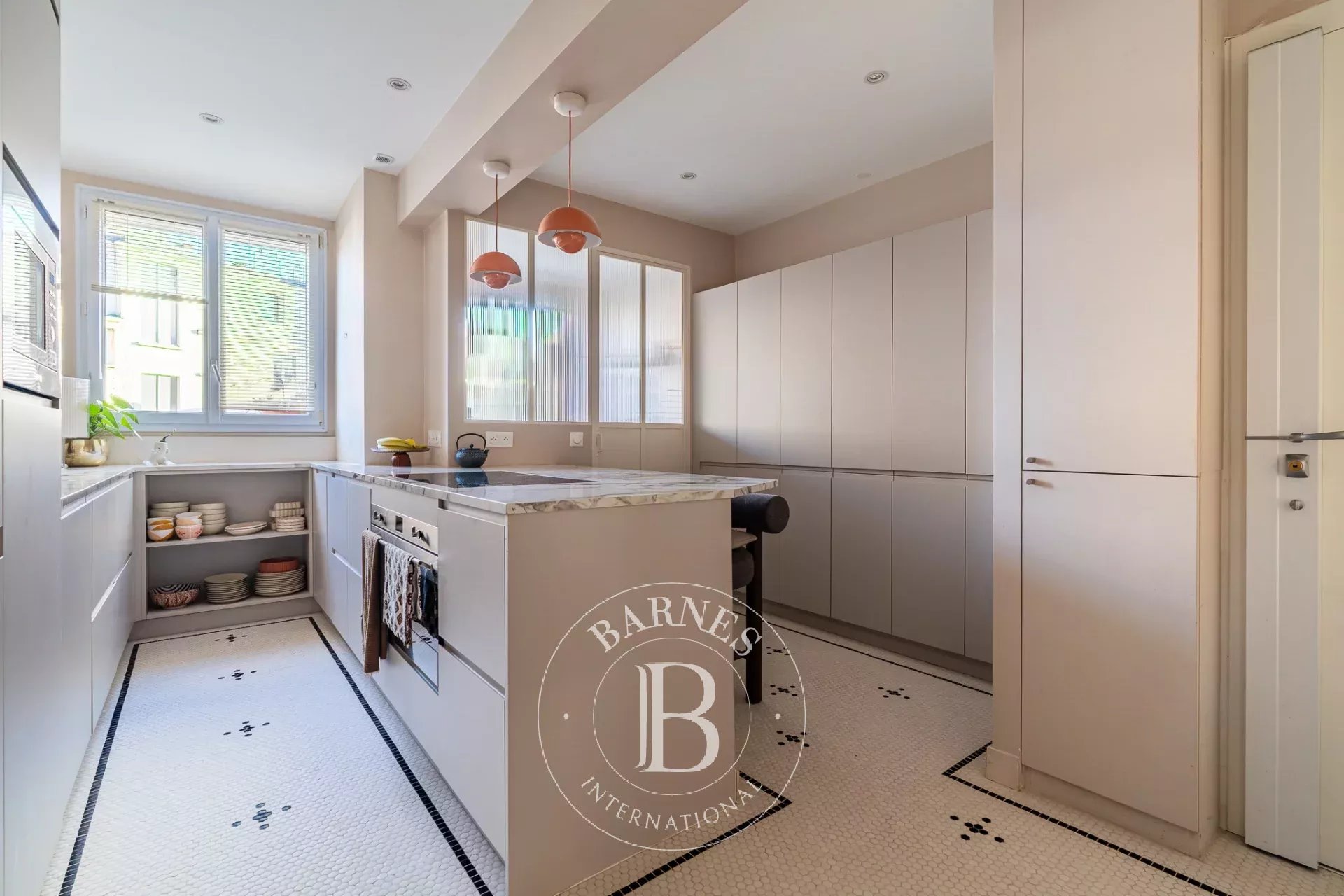 Daire Paris 16ème - picture 10