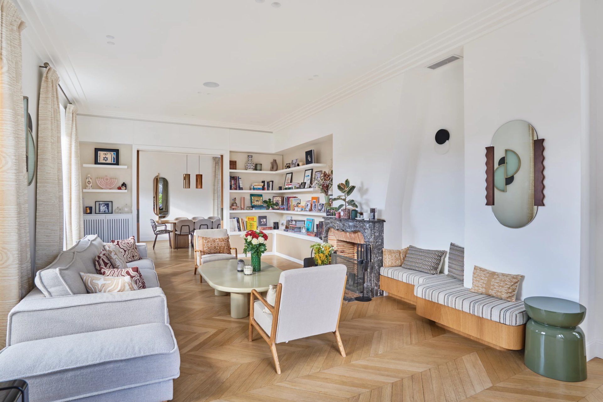 4 Bedroom Apartment/Flat's Image 3