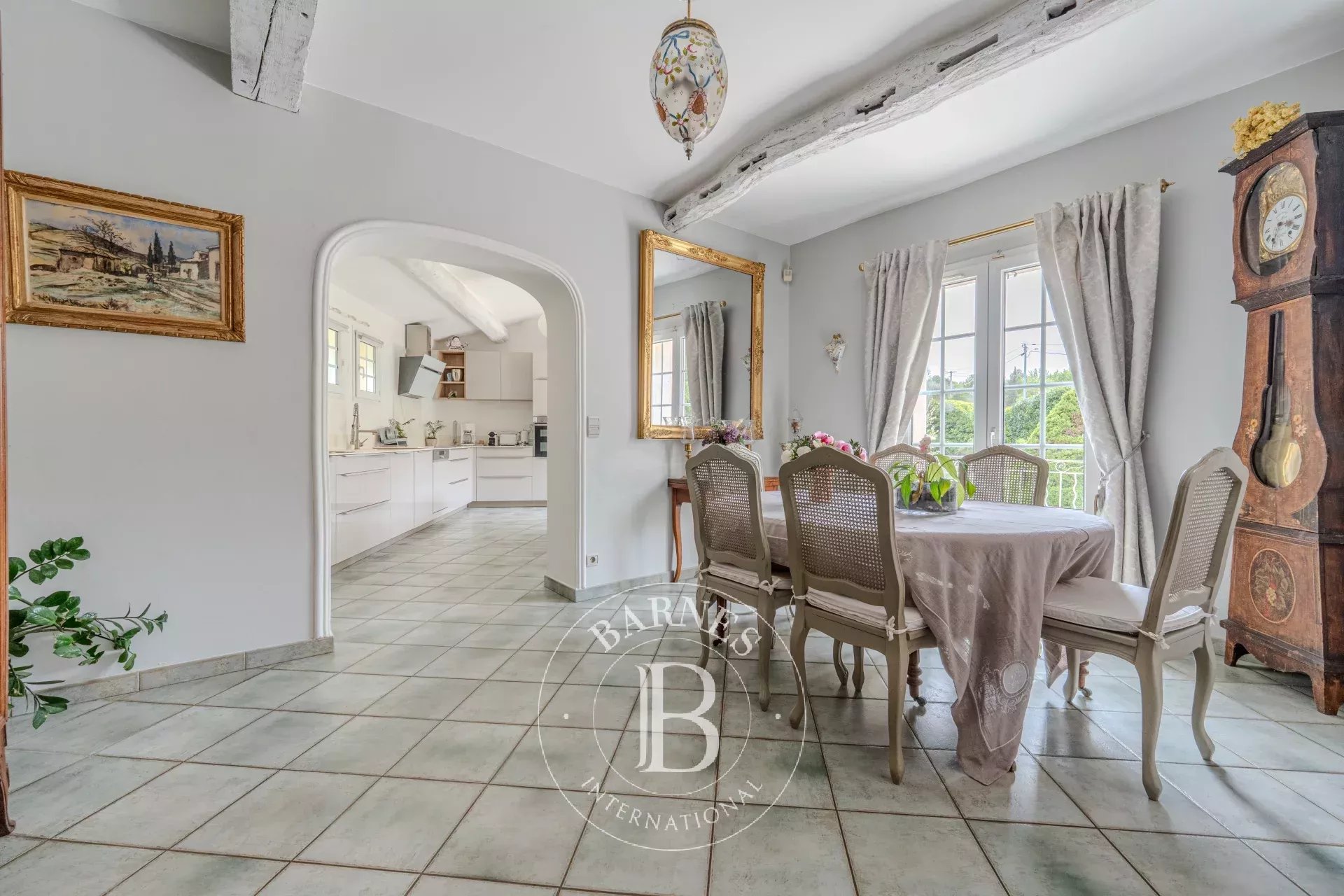 AIX EN PROVENCE NORTH - 15 MINUTES AIX-EN-PROVENCE - HOUSE 200sqm (350sqm in total) - LAND 4000m² - 3 BEDROOMS - ANNEXE - BASEMENT - GARDEN - SWIMMING POOL - SECLUDED - picture 12