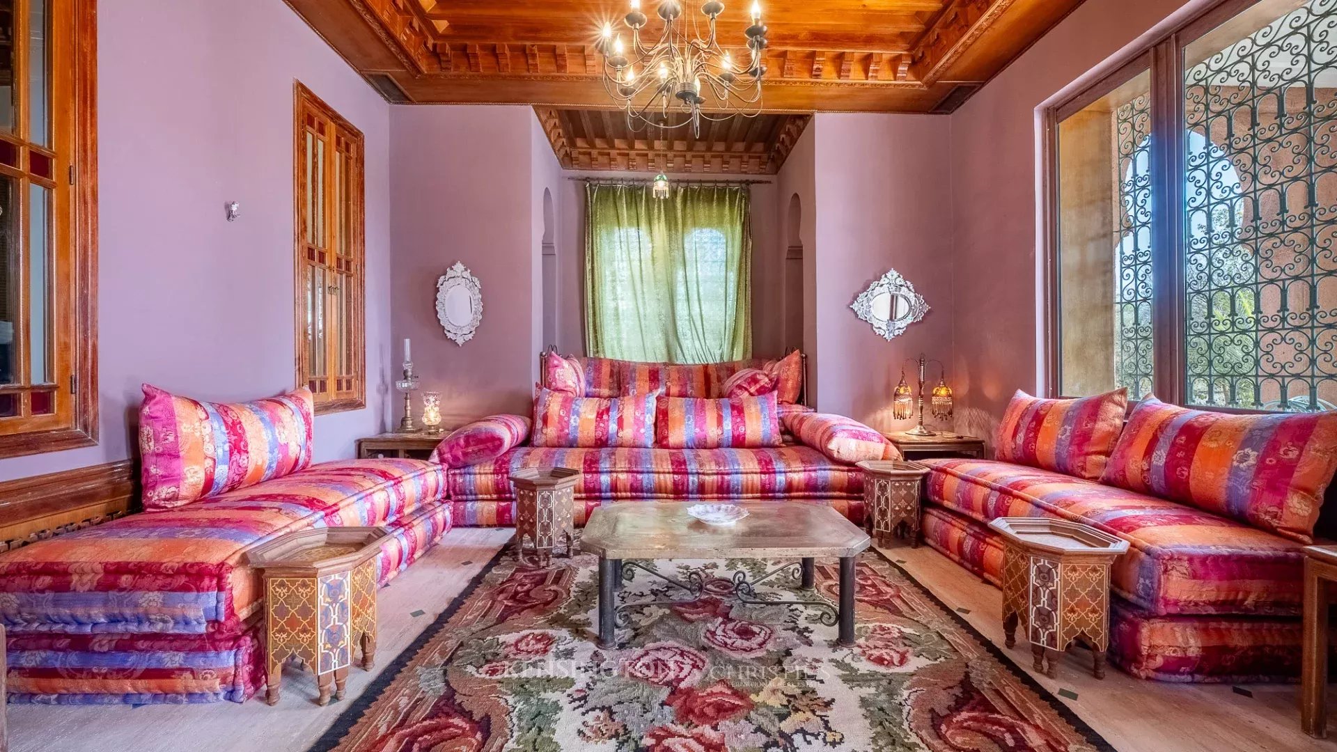 4 Bedroom Villa/Townhouse's Image 9