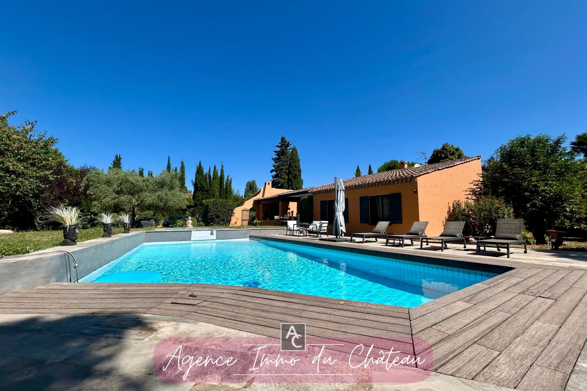 Agence immobilière de 