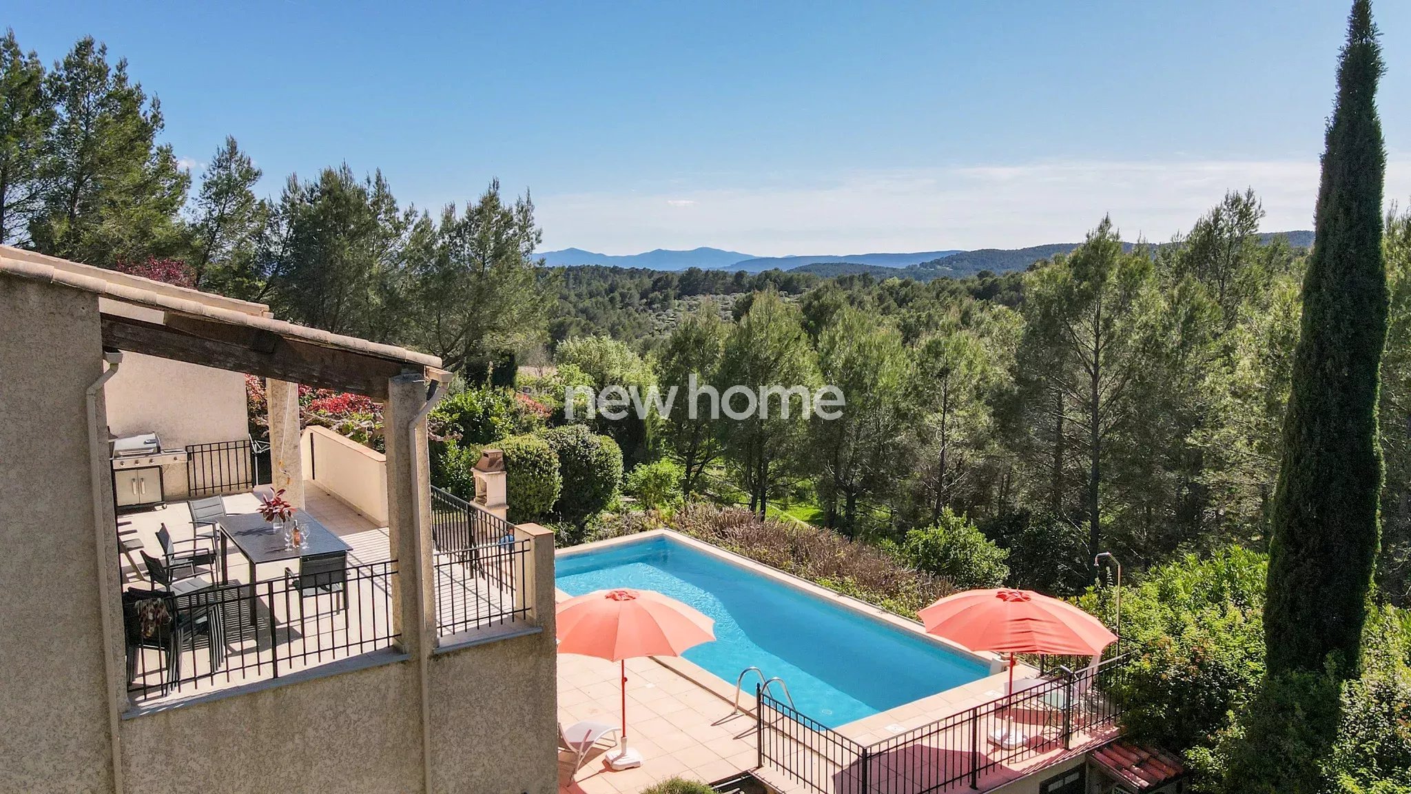 Un coin de paradis en Provence  Maison avec vue, piscine et charme à Flayosc