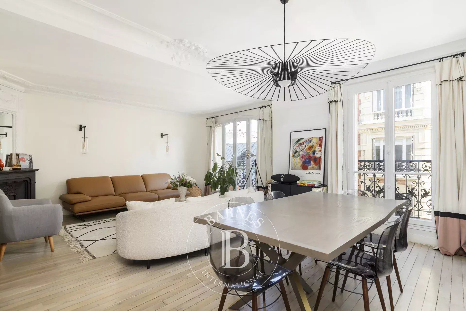 Daire Levallois-Perret