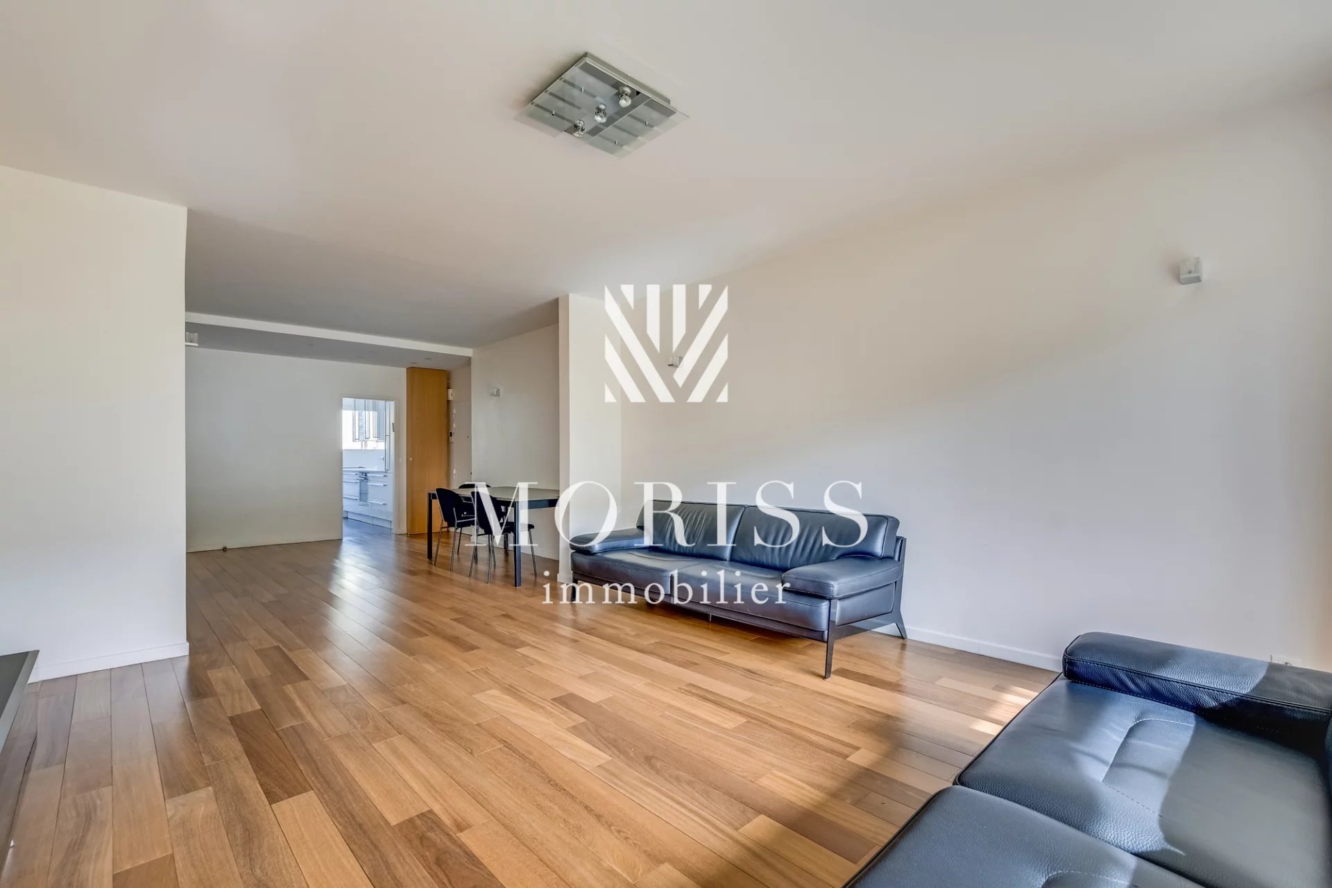 PARIS XVII - BATIGNOLLES  APPARTEMENT 4 PIÈCES 3 CHAMBRES - Image Array