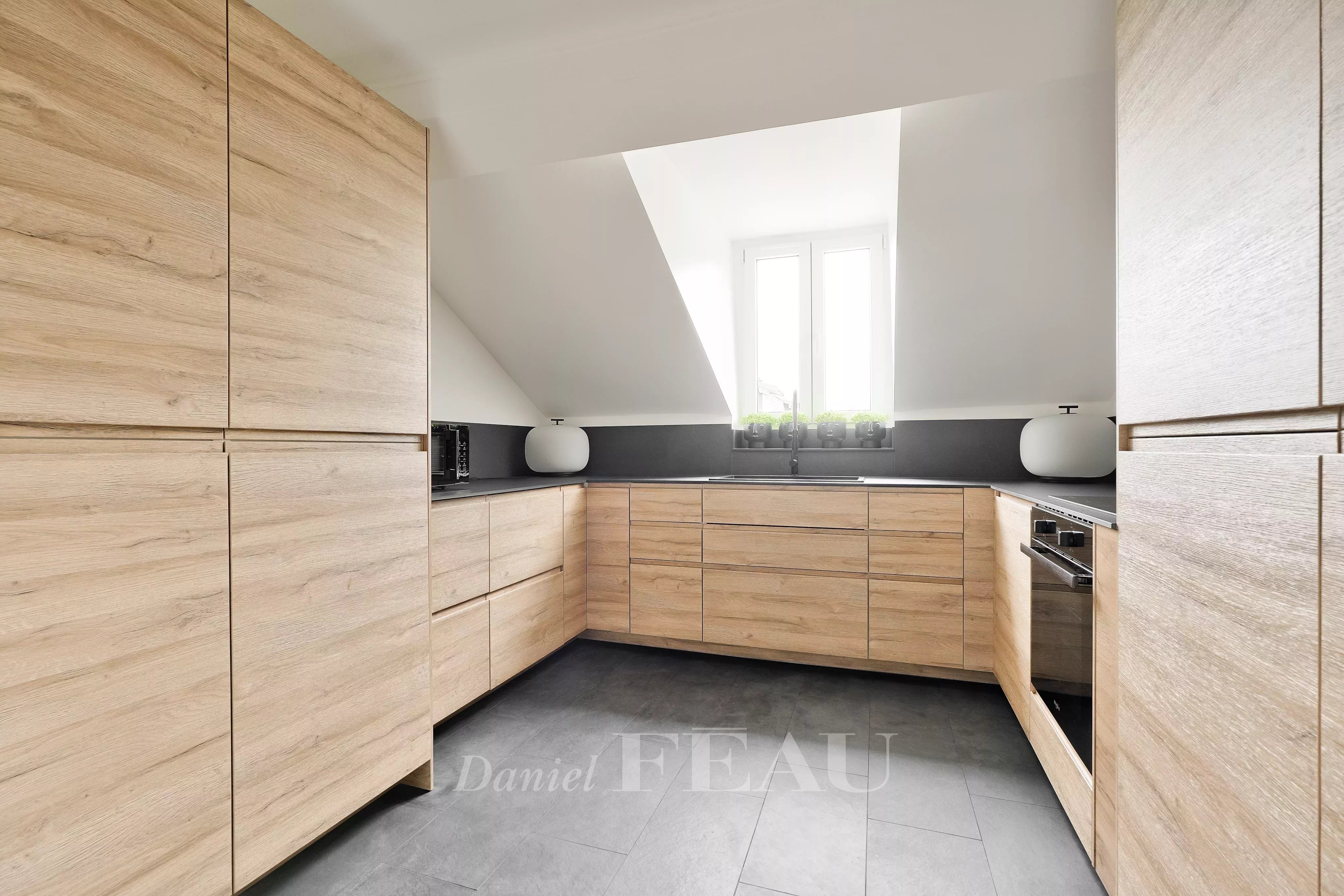 Sale Apartment Garches