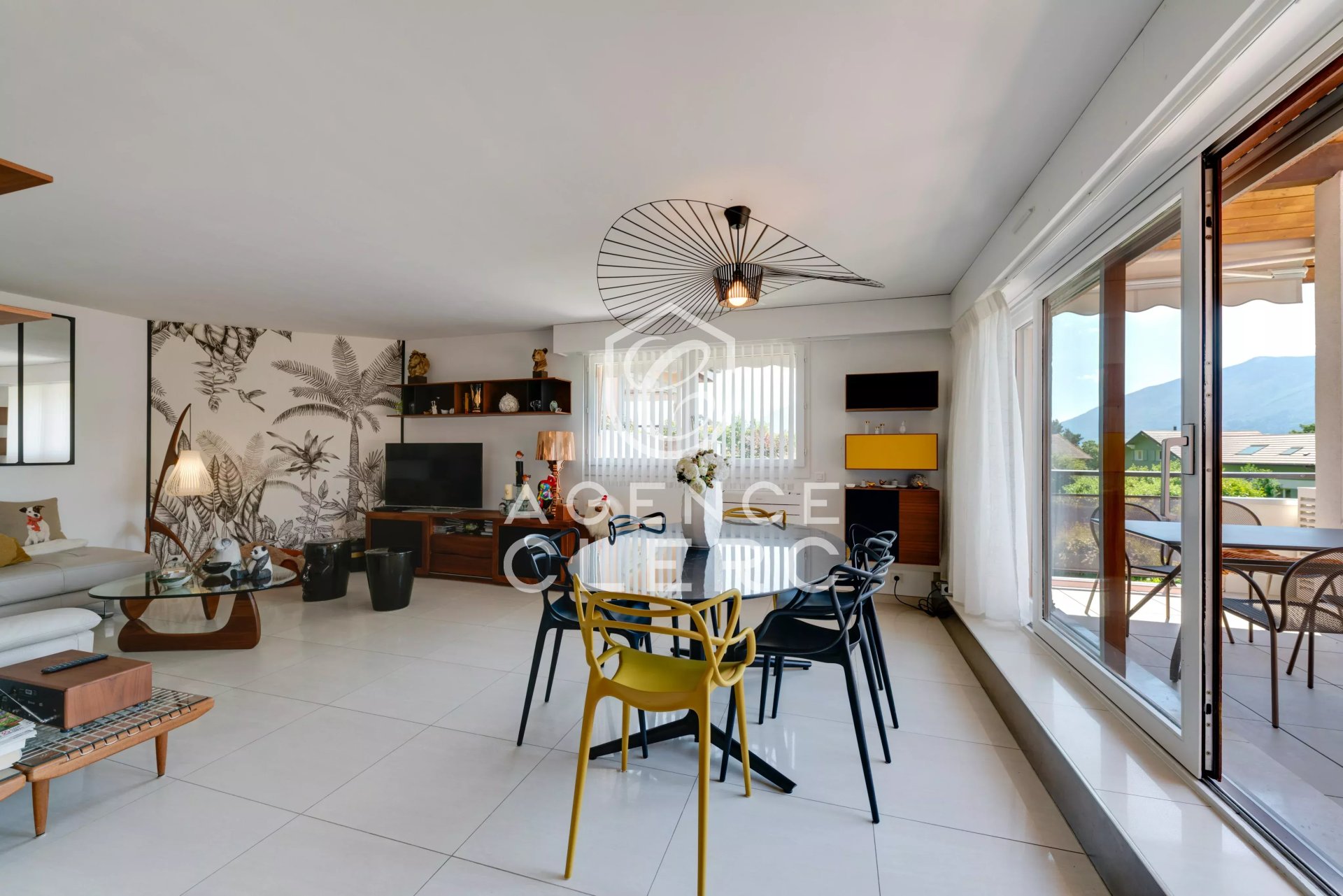 2 Bedroom Apartment/Flat's Image 3