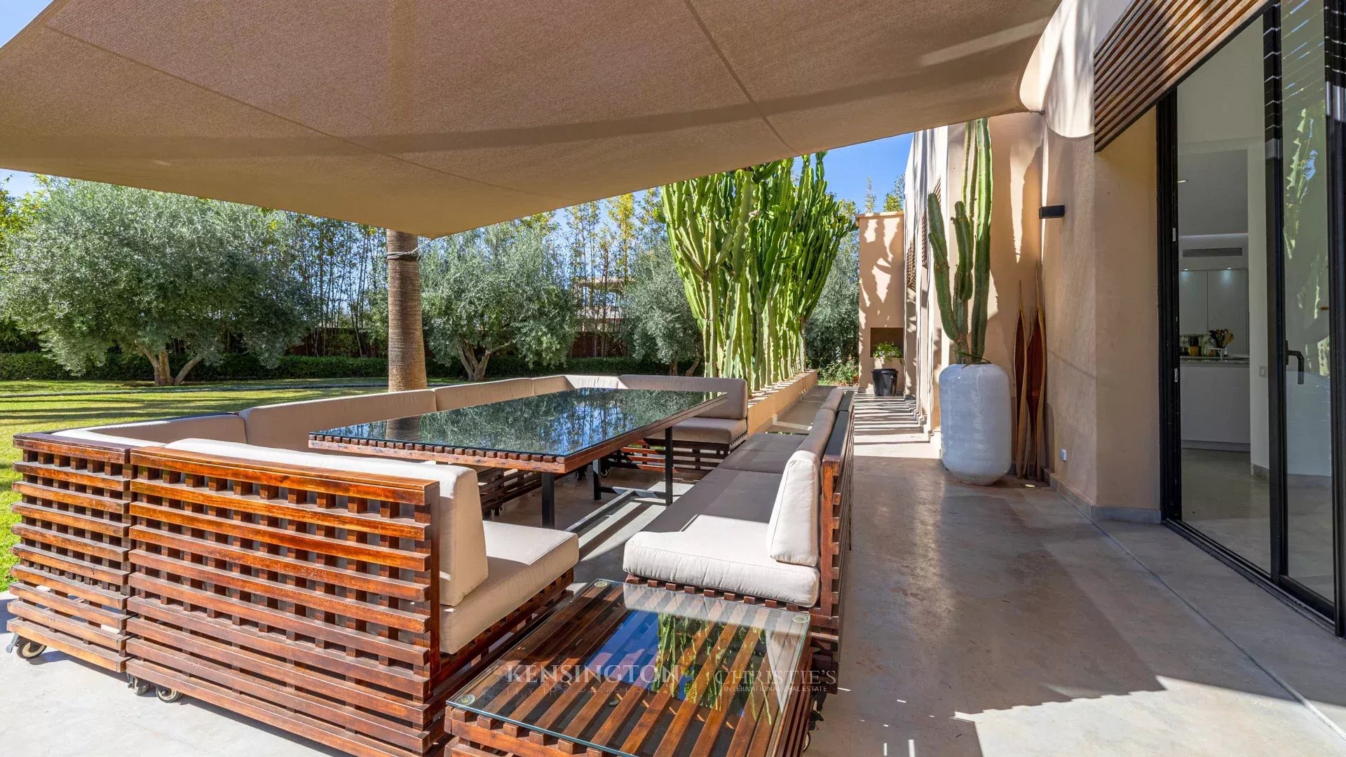 5 Bedroom Villa/Townhouse's Image 51