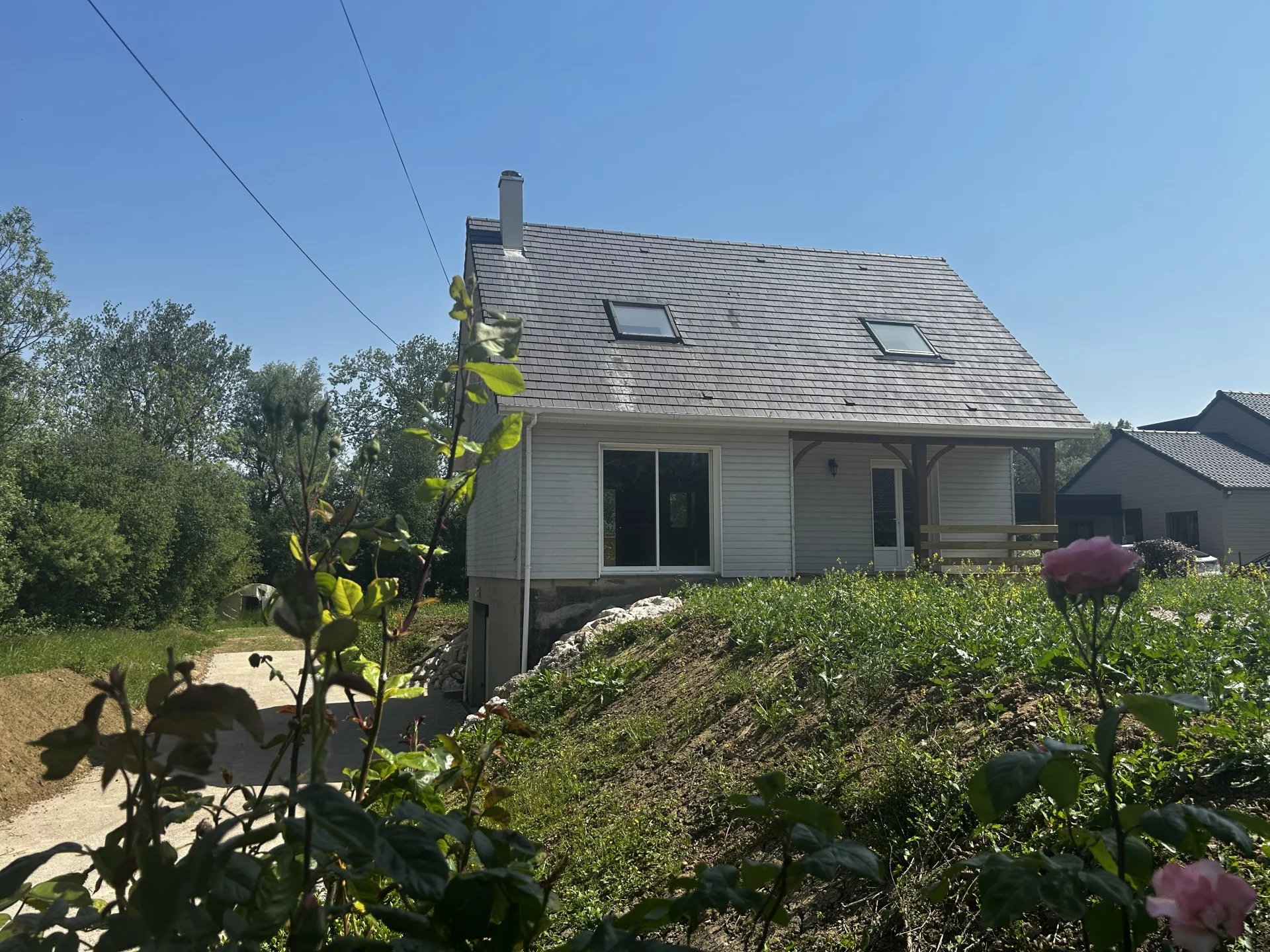 MAISON INDIVIDUELLE SUR SOUS SOL COMPLET