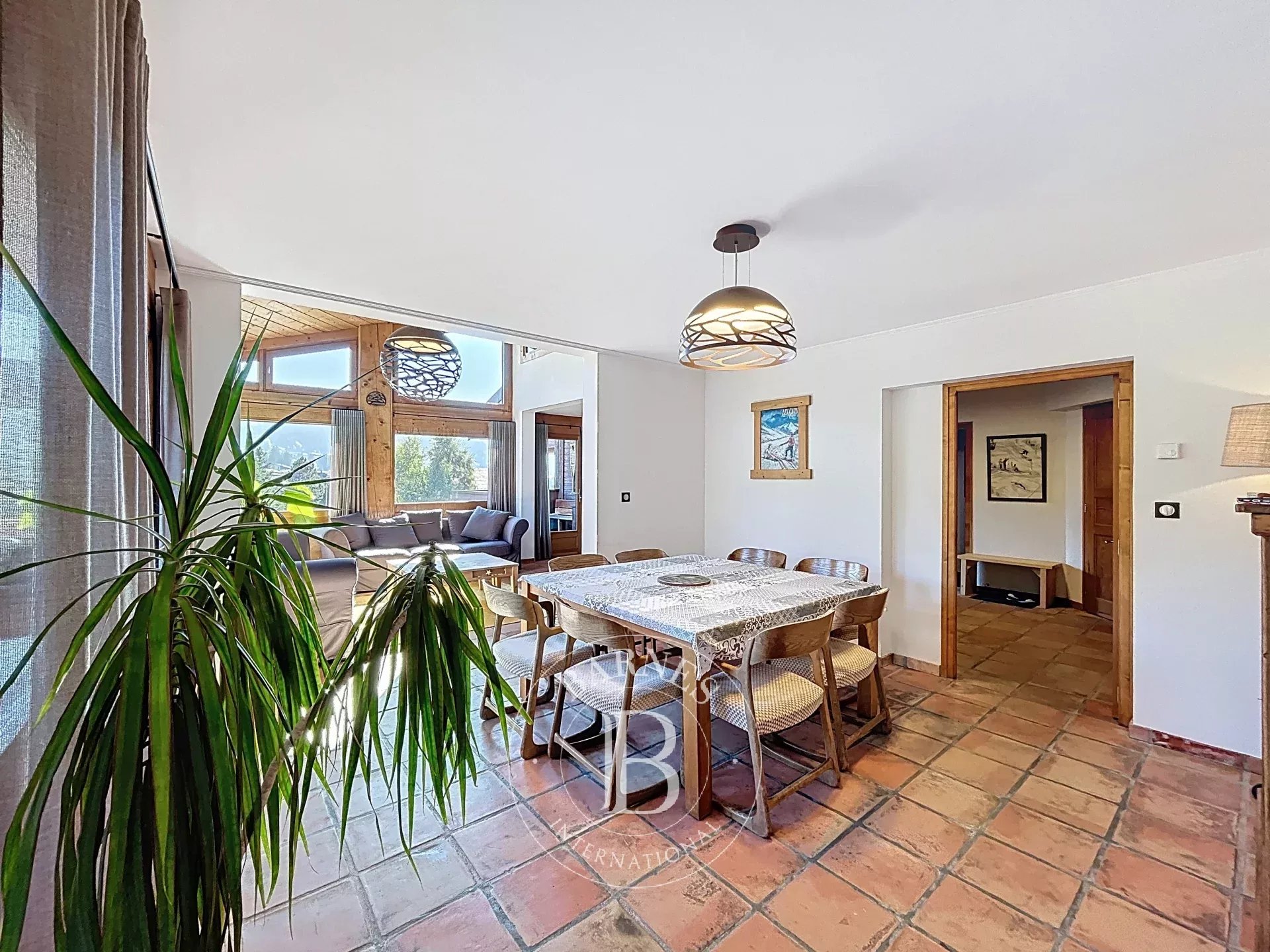 Photo of Les Gets - Unique chalet of 167 sqm with panoramic views in the village center – 4 bedrooms