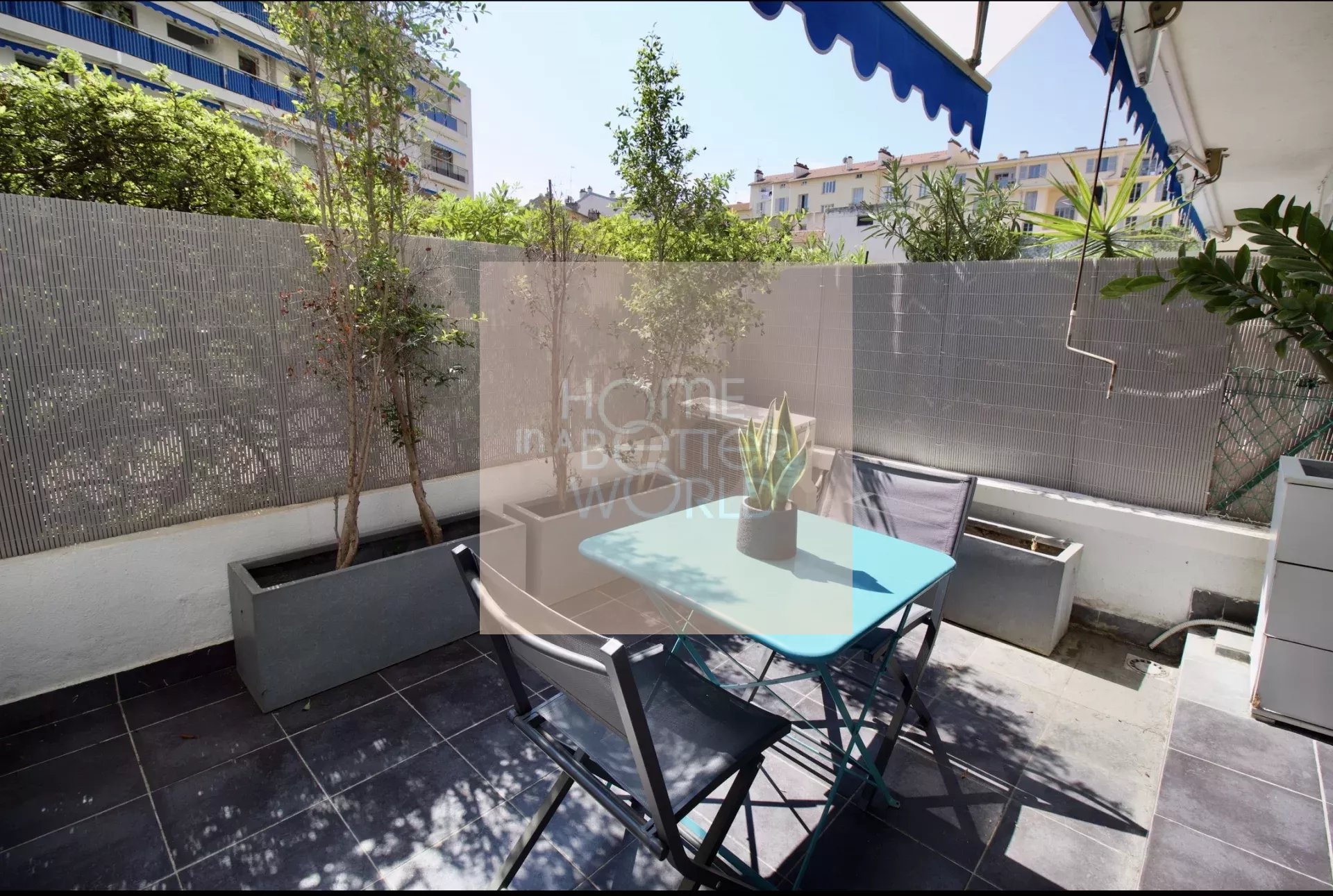 Studio avec terrasse et cave – Résidence sécurisée avec gardien