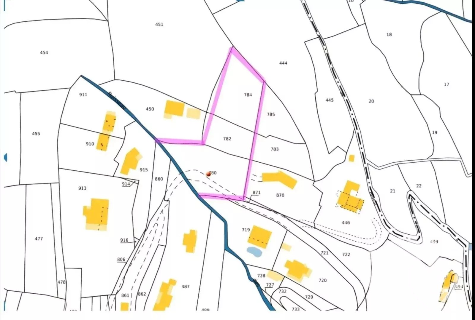 Terreno  - 3000.0 m2 -  165.000 € -