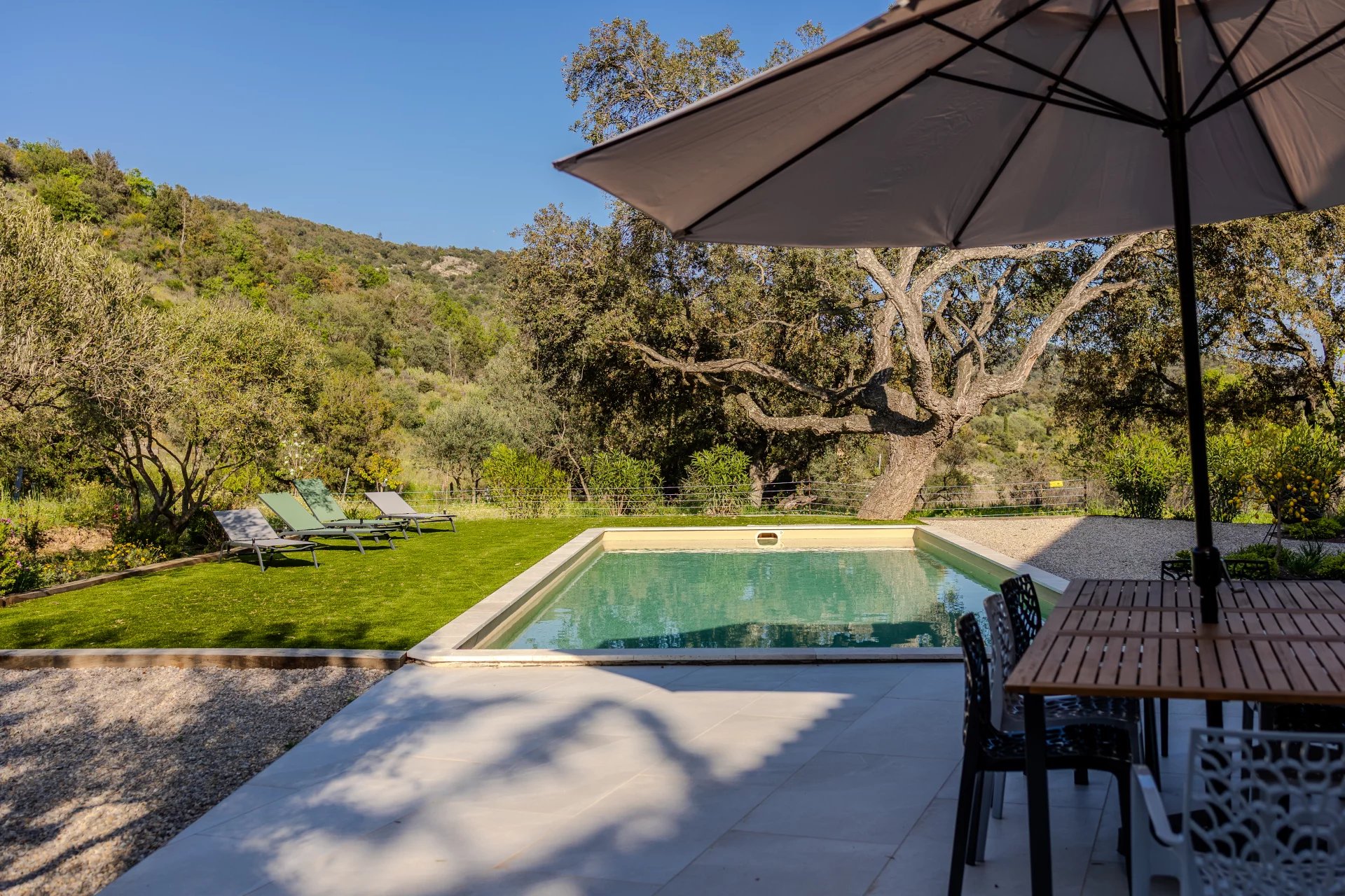 MAGNIFIQUE VILLA NEUVE - PISCINE - PLAN DE LA TOUR