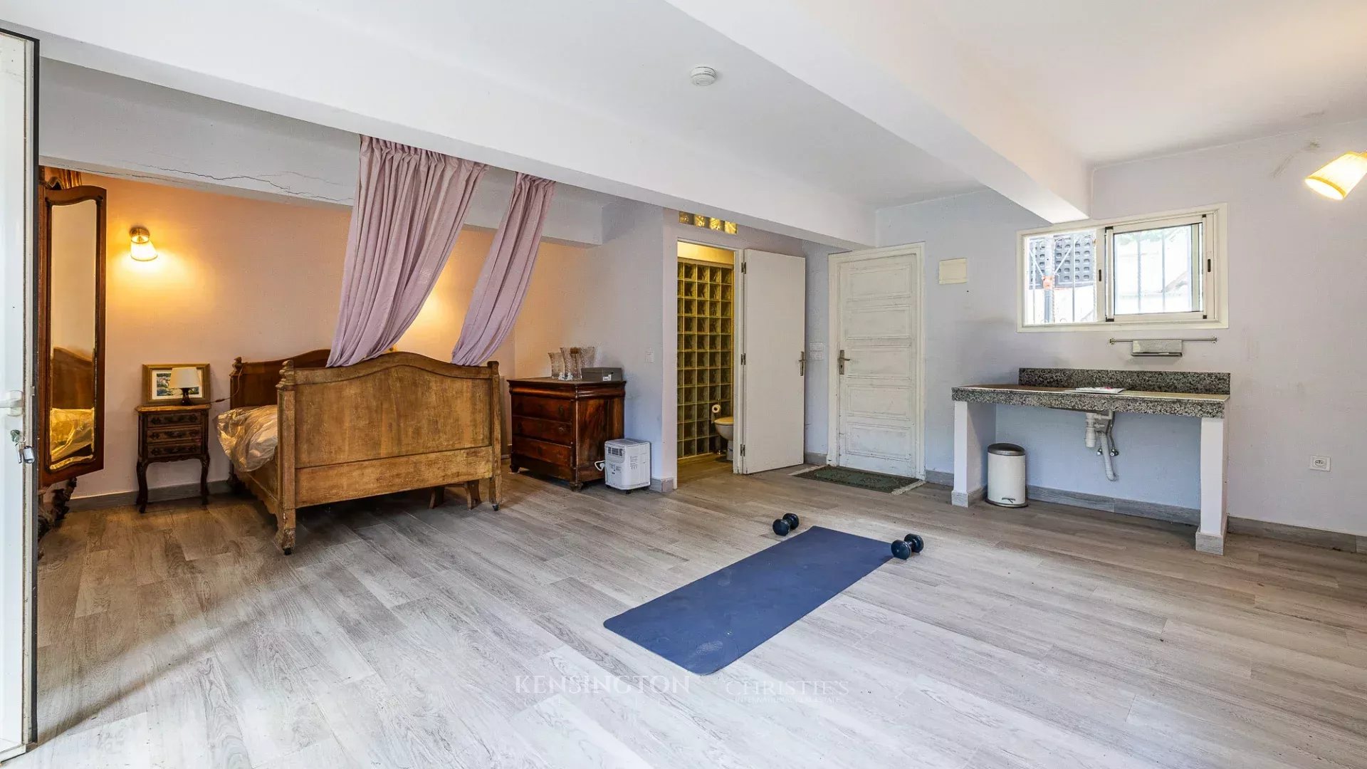 Villa/Townhouse's Image 36