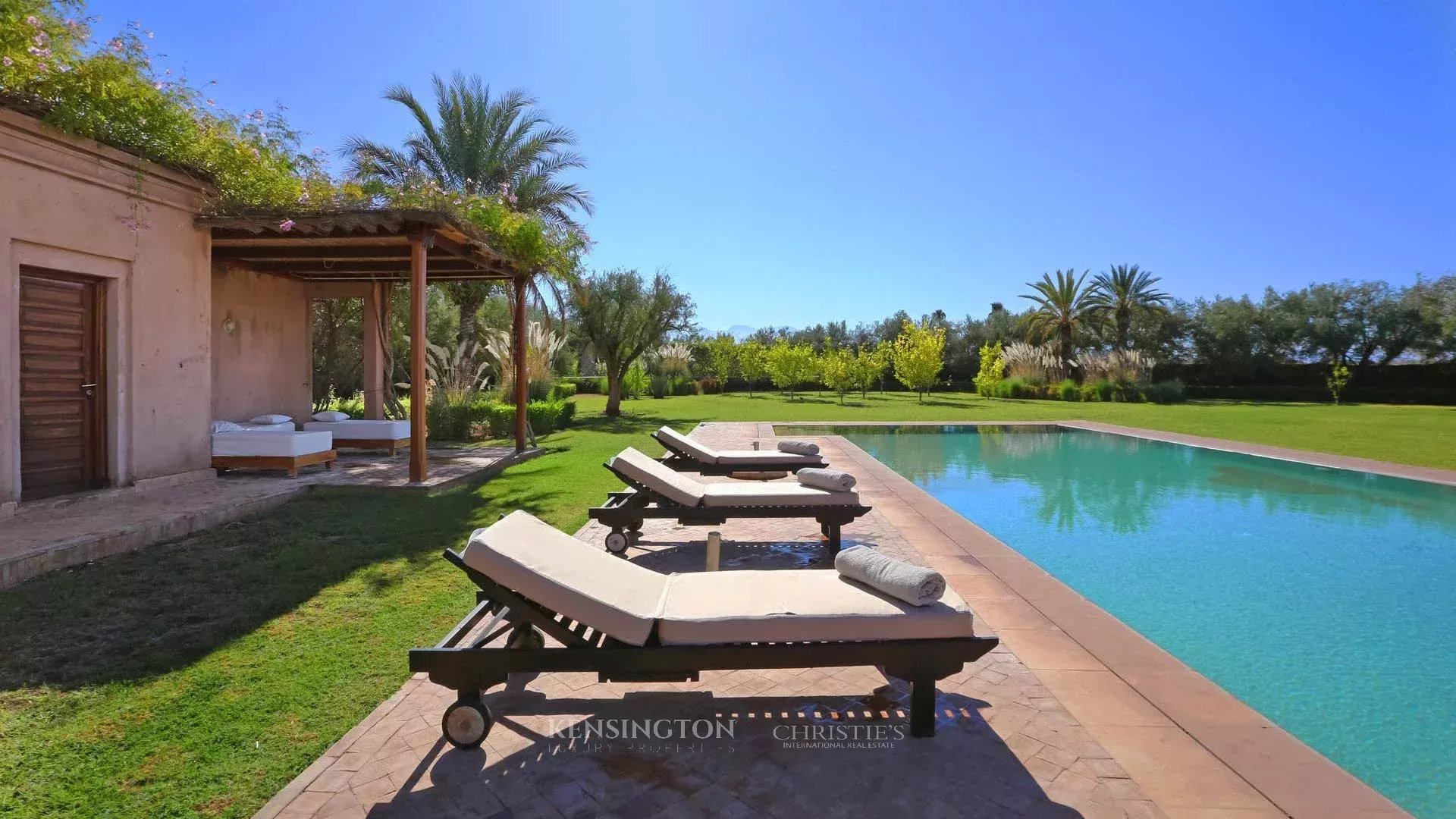 5 Bedroom Villa/Townhouse's Image 13