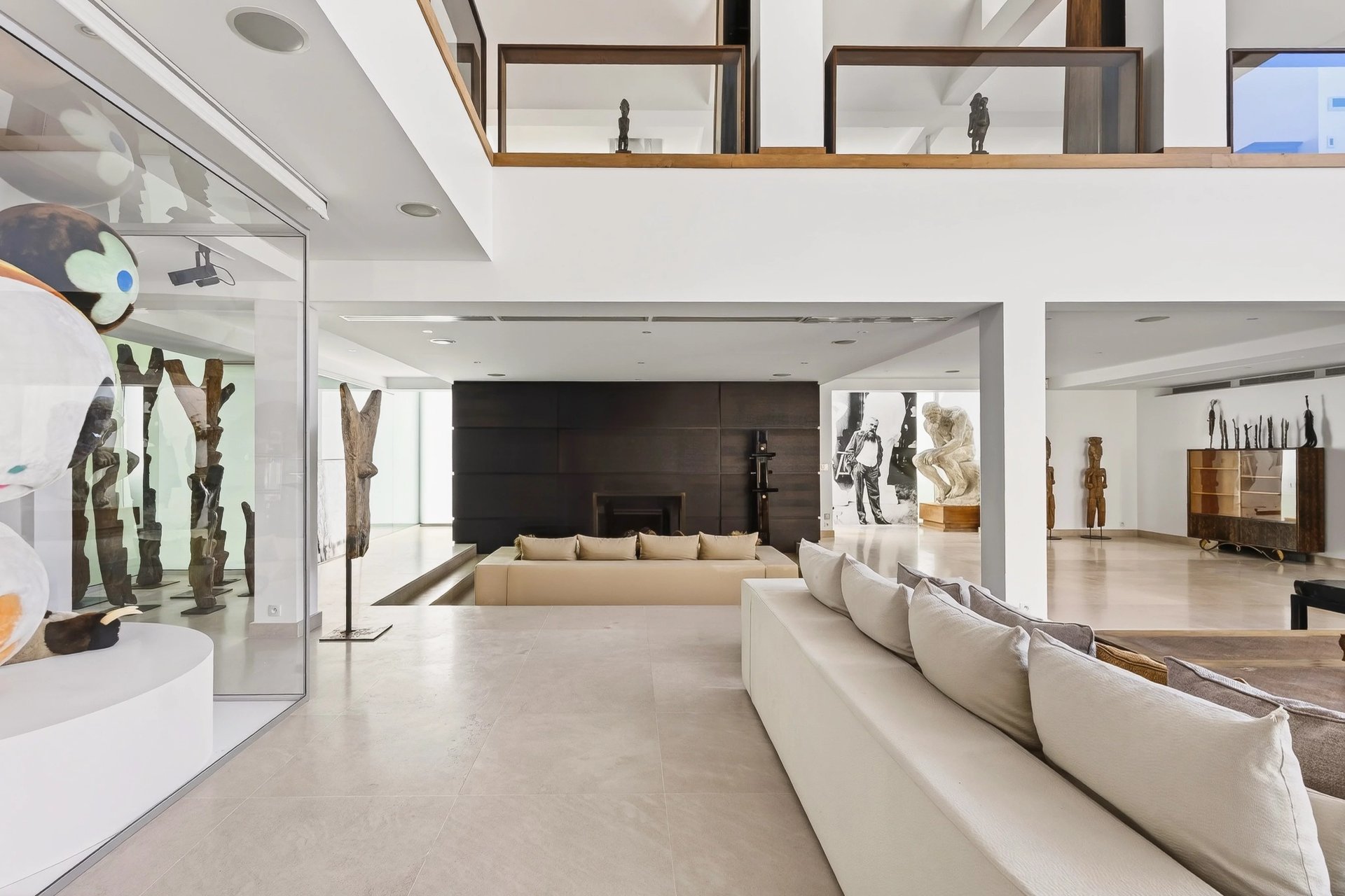 5 Bedroom Villa/Townhouse's Image 5