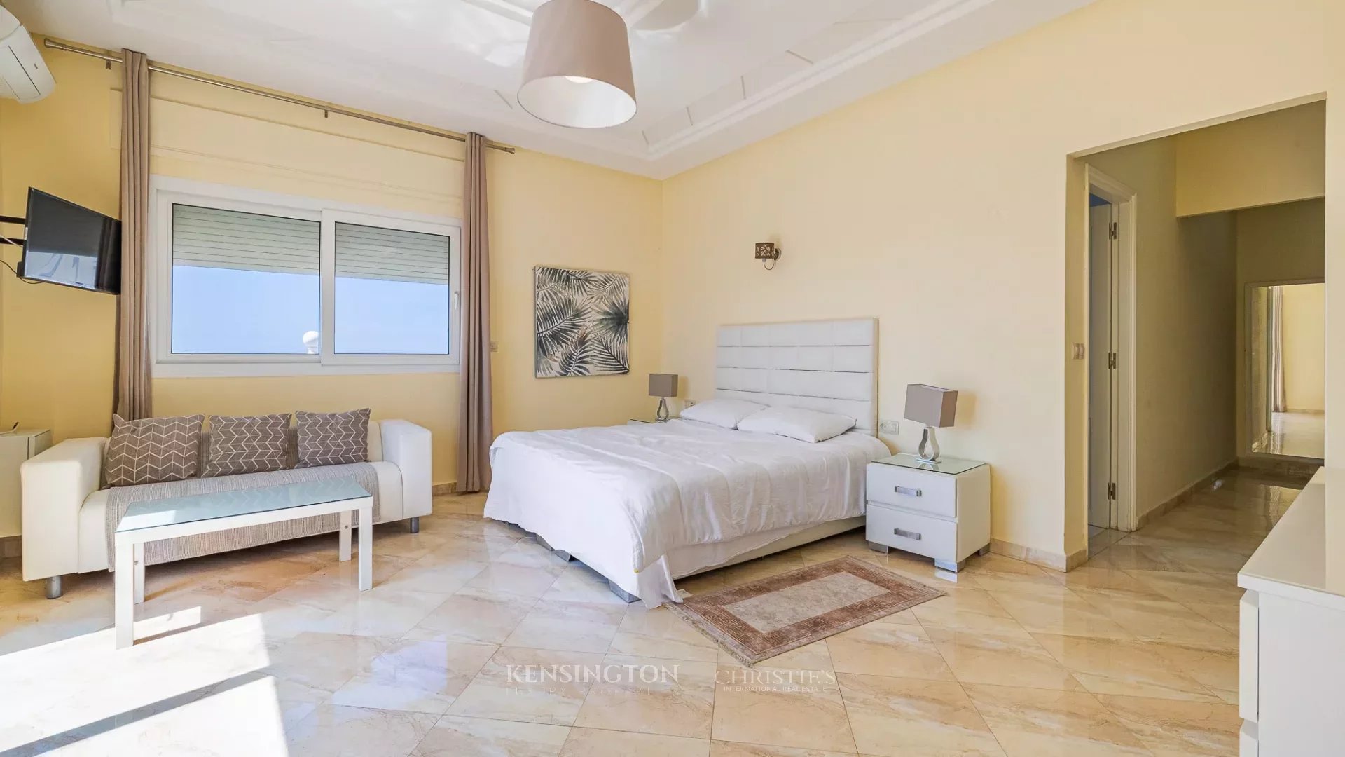 7 Bedroom Villa/Townhouse's Image 20