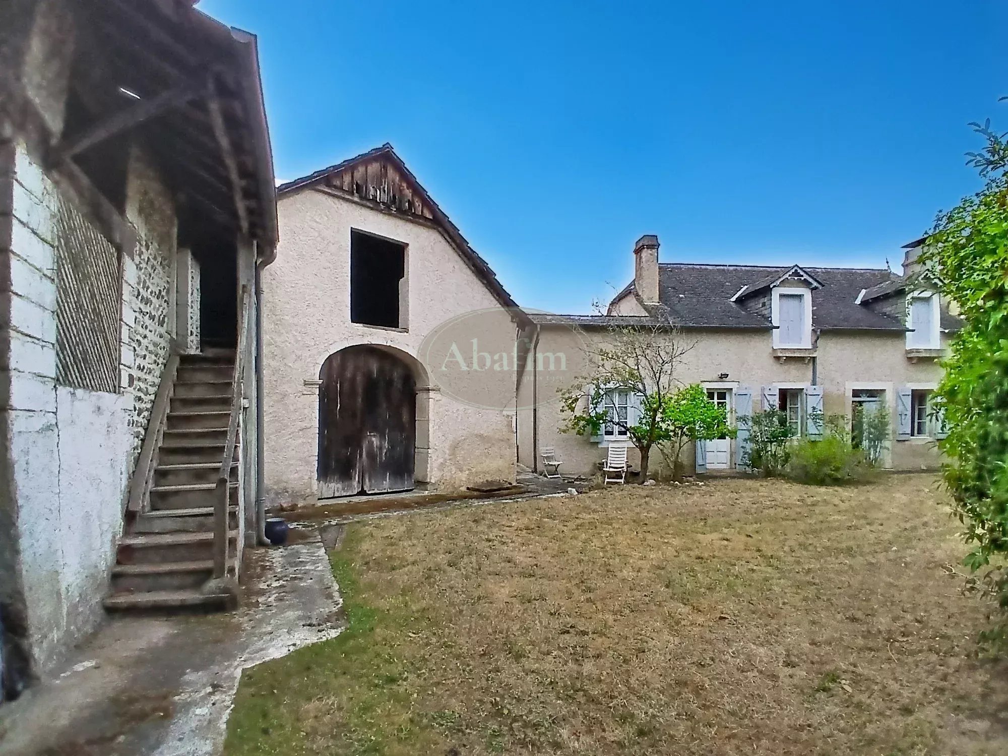 Ferme béarnaise authentique