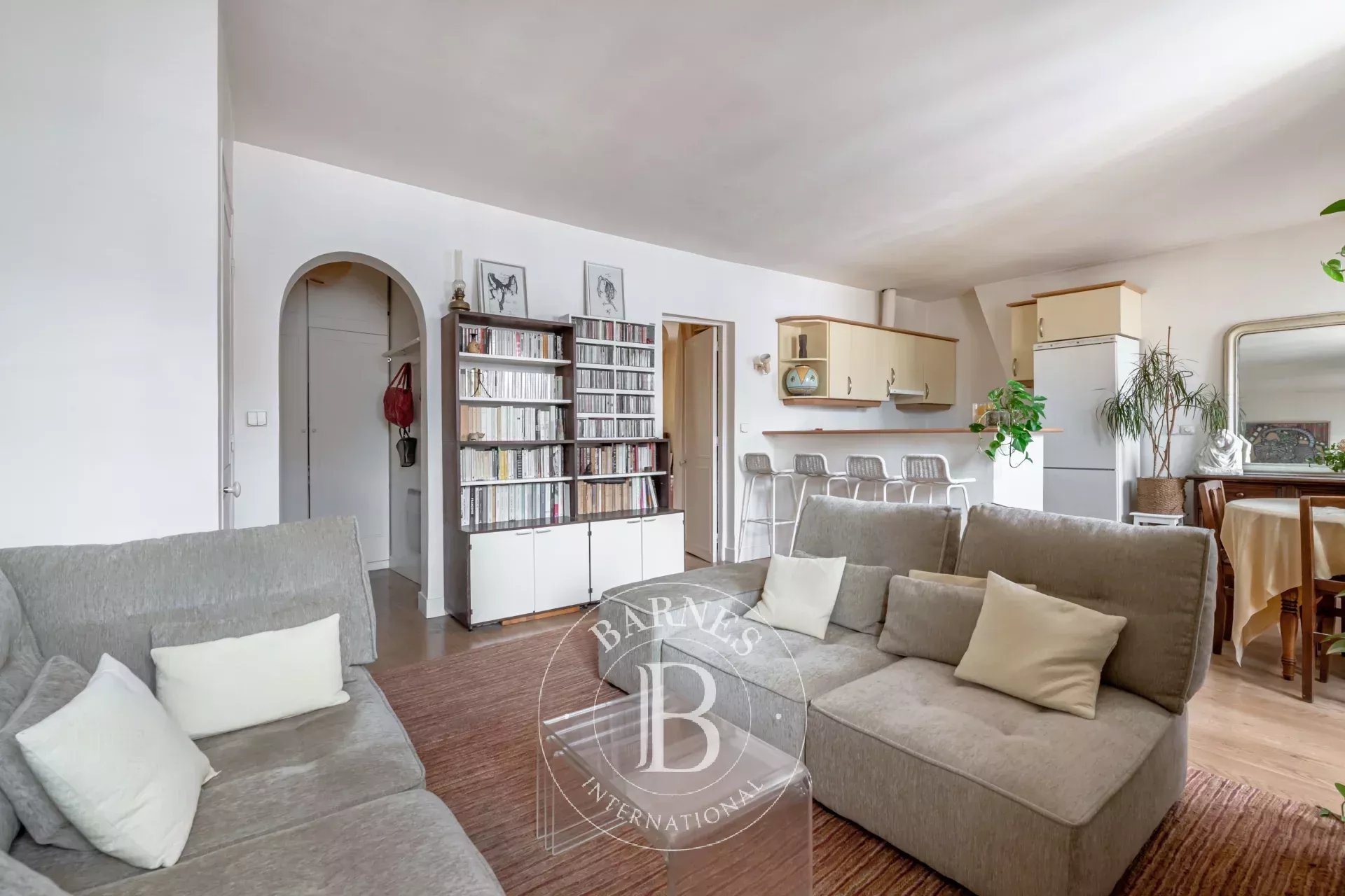 Daire Paris 3ème - picture 5