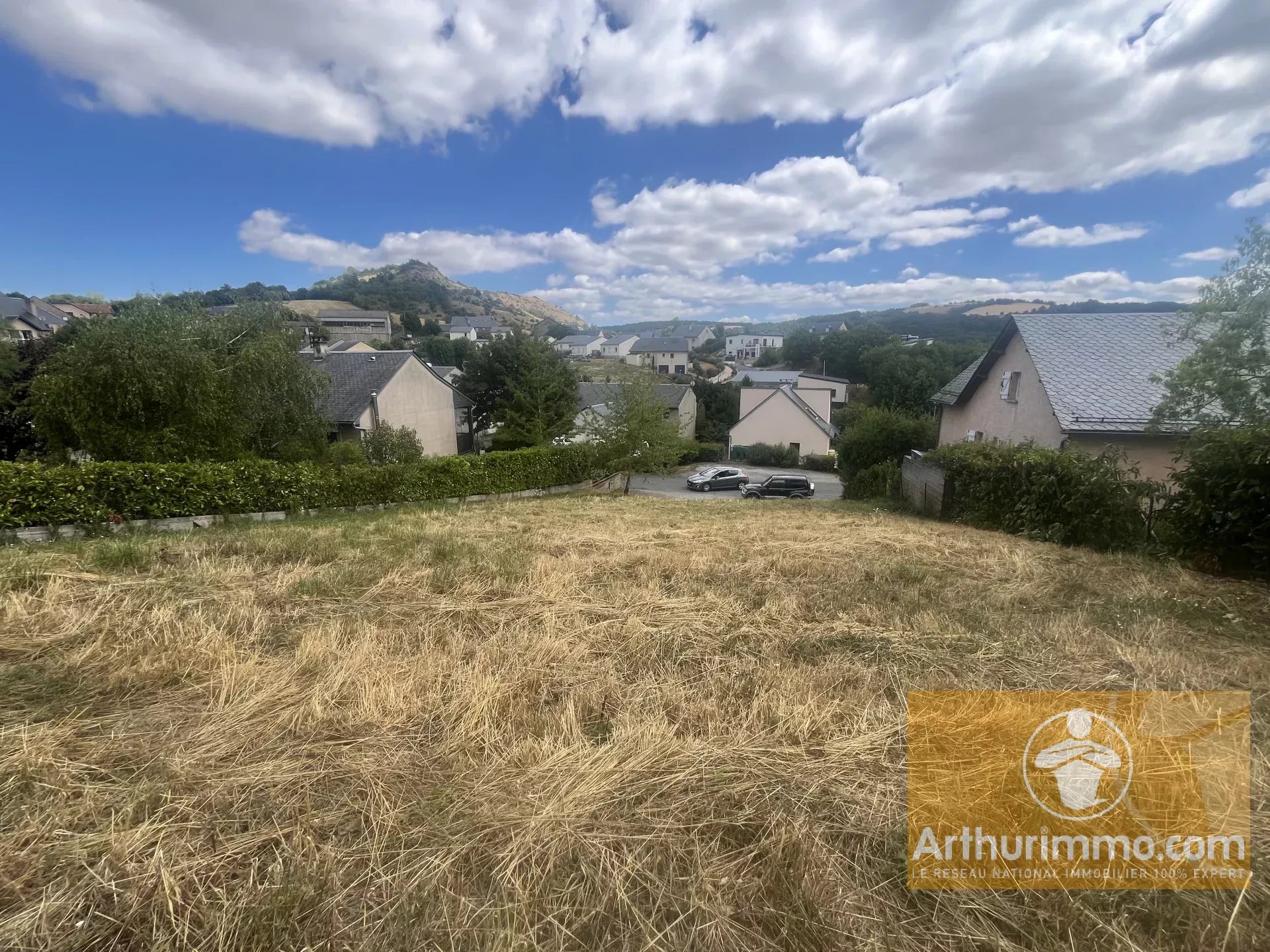 TERRAIN CONSTRUCTIBLE 496 M² — photo 3