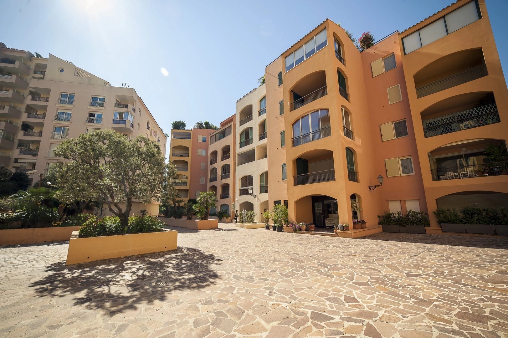 Agence immobilière de 