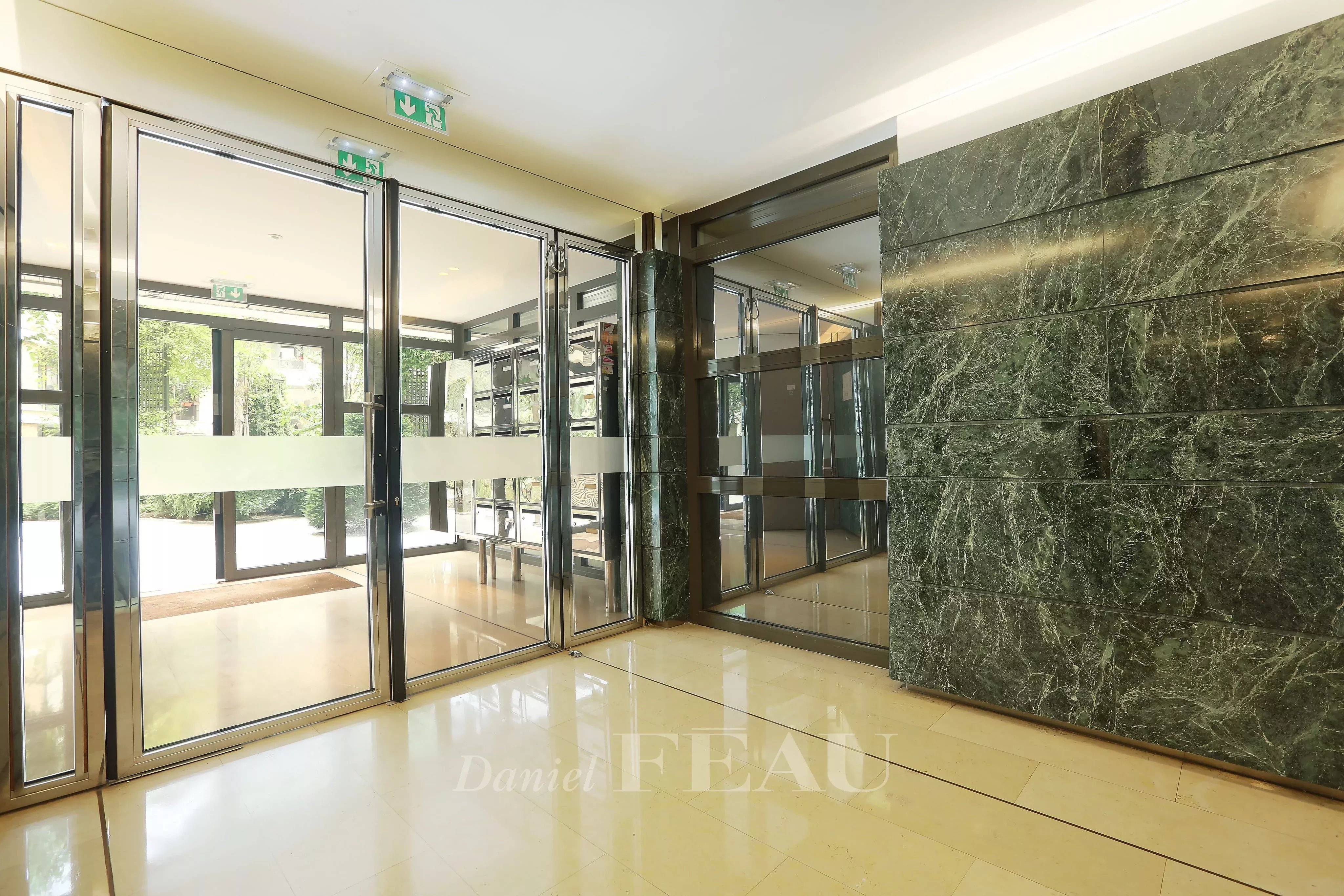 Location Appartement Paris 15ème