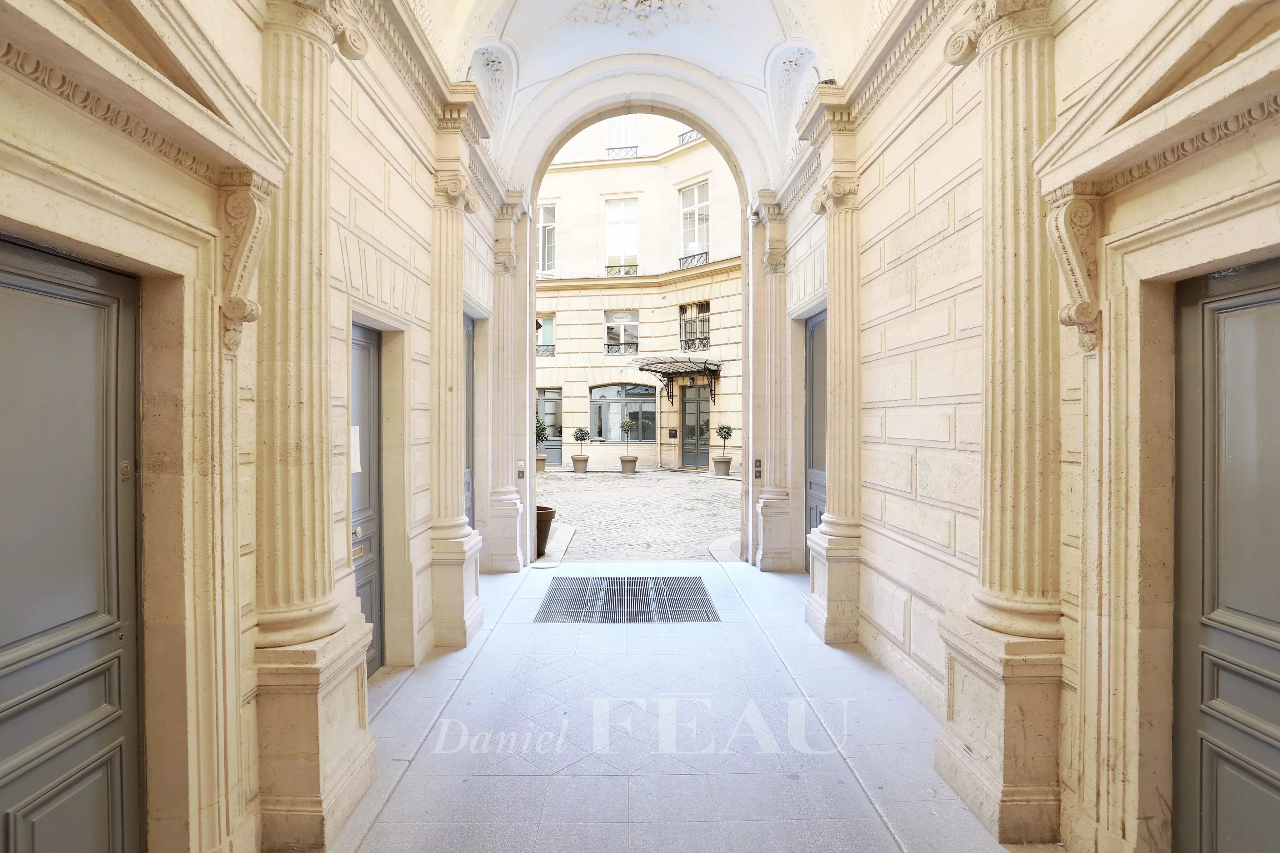 Rental Apartment Paris 1st