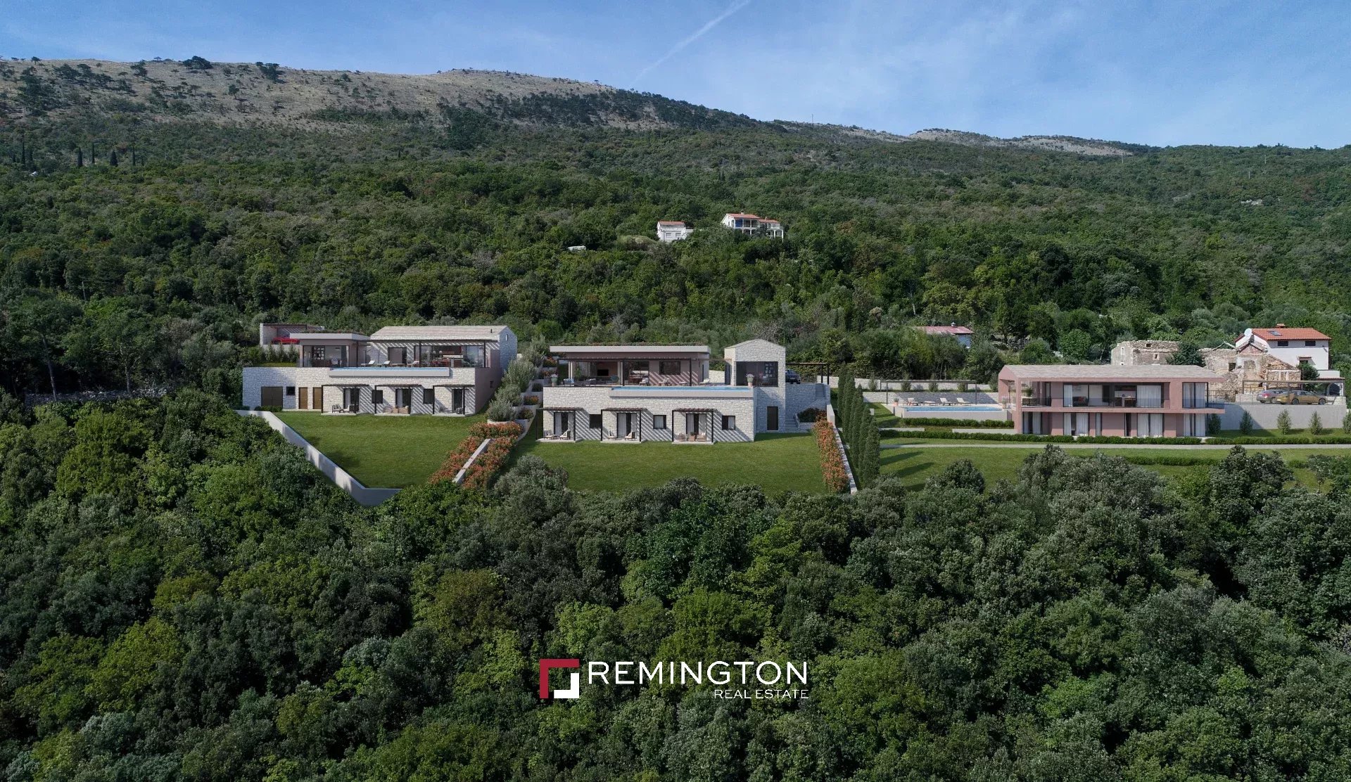 4 Bedroom Villa/Townhouse's Image 4
