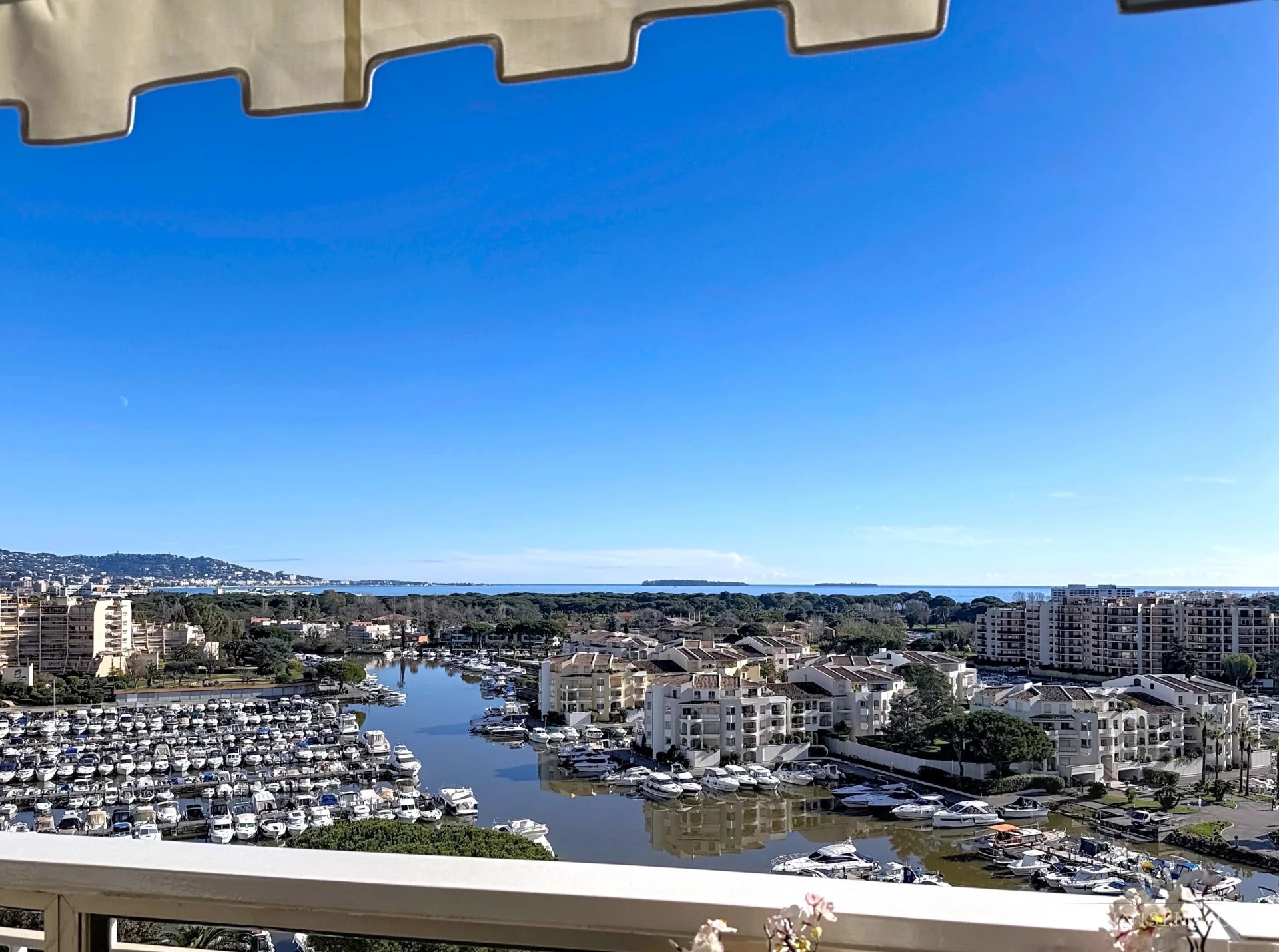 Agence immobilière de CANNISIMMO