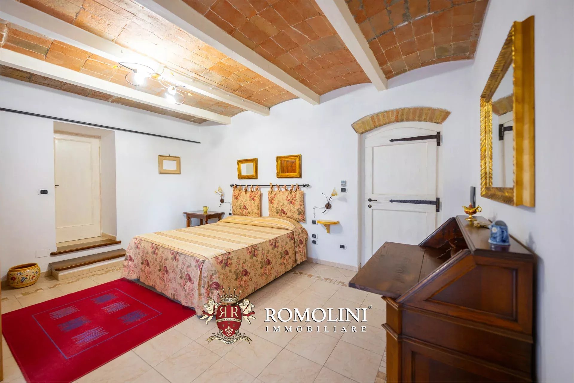 16 Bedroom Villa/Townhouse's Image 46