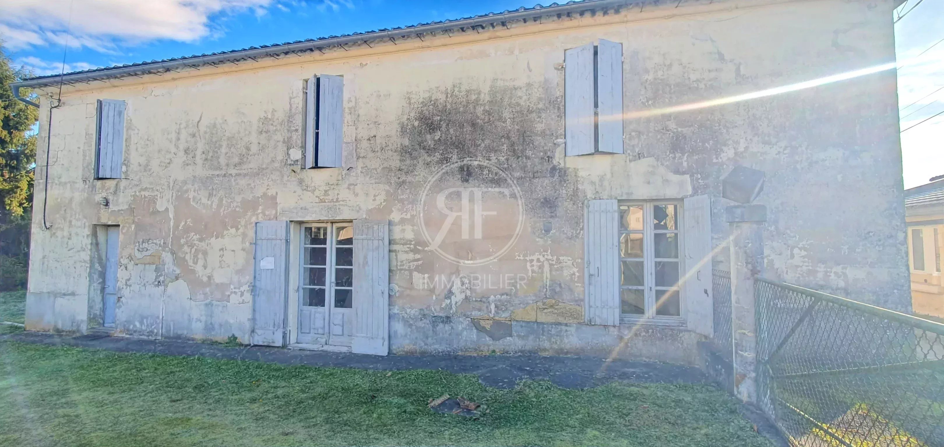 Agence immobilière de 