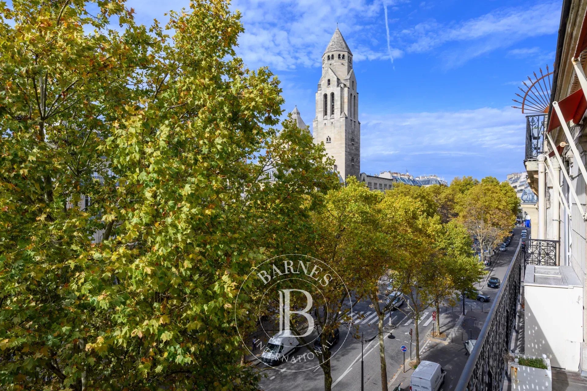 Daire Paris 8ème - picture 5