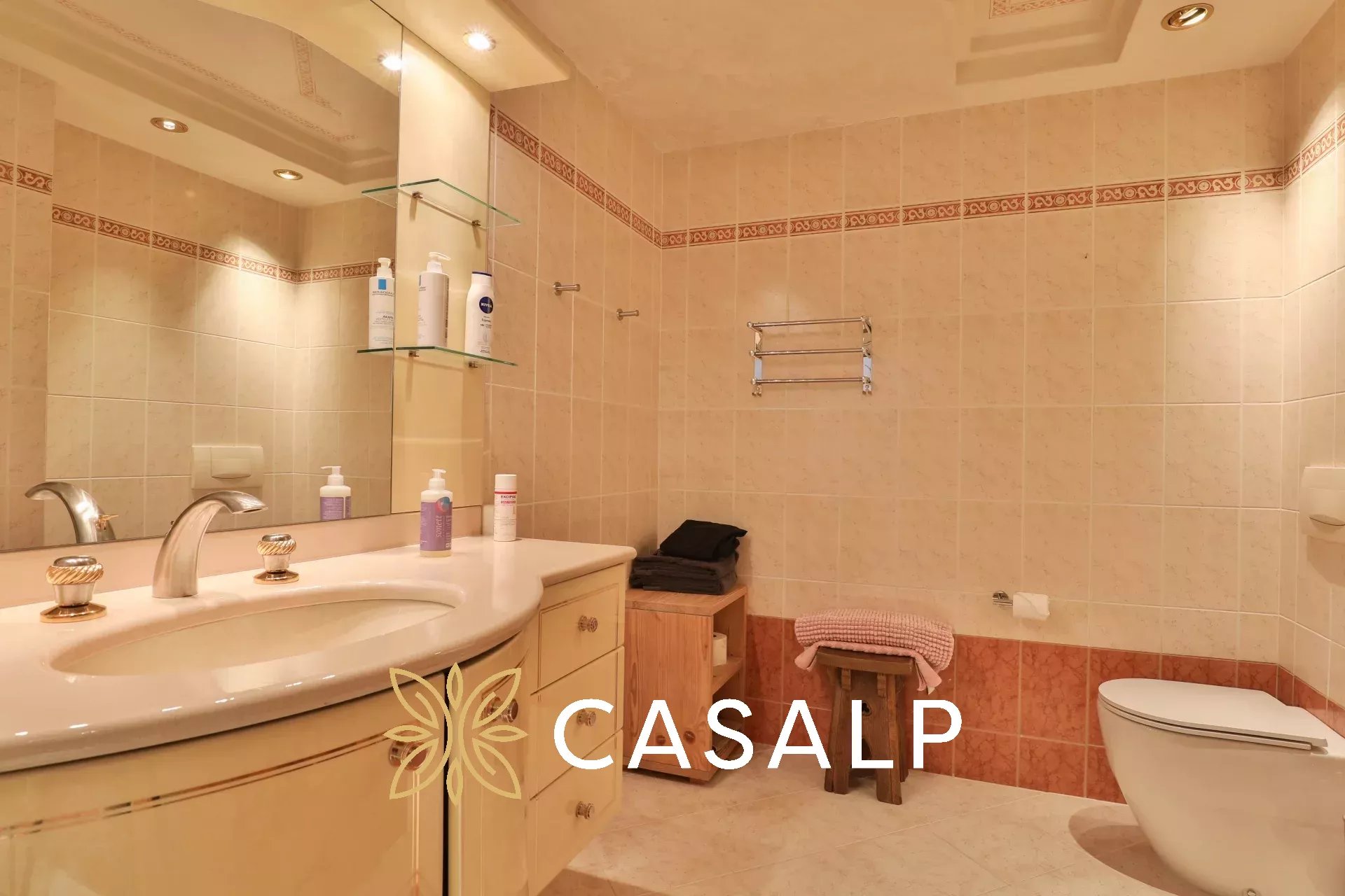 Somptueux appartement de 6.5 pièces de luxe