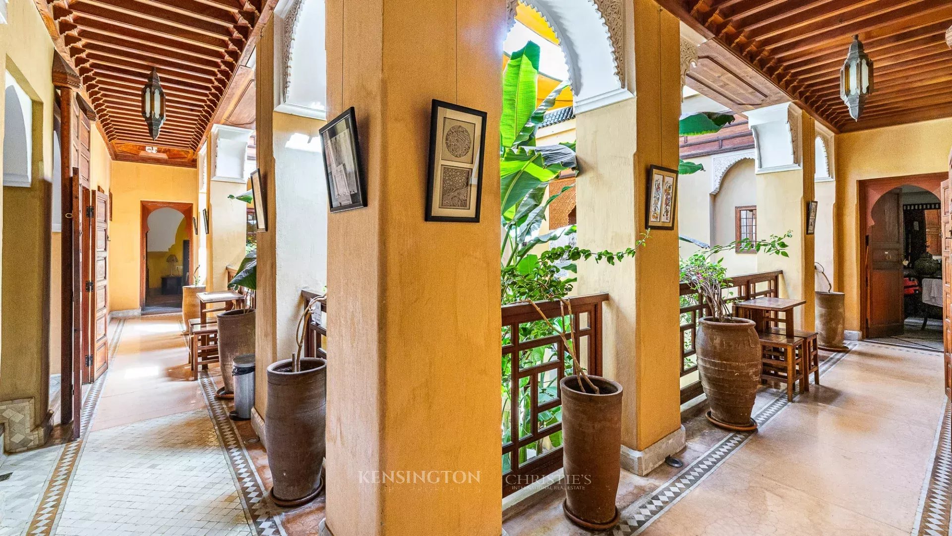 9 Bedroom Villa/Townhouse's Image 19
