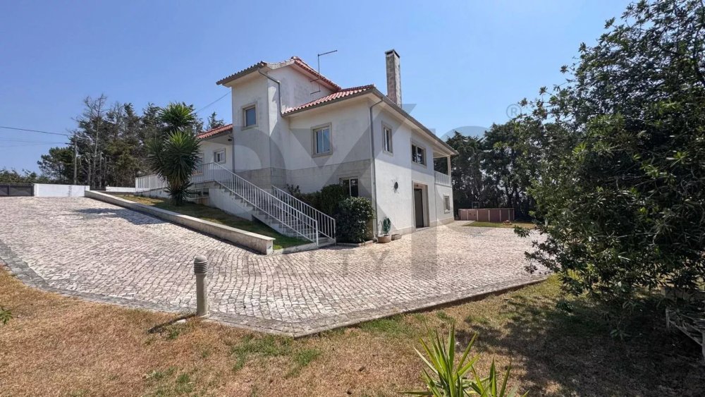 Moradia T5 perto da praia - Bárrio, Alcobaça