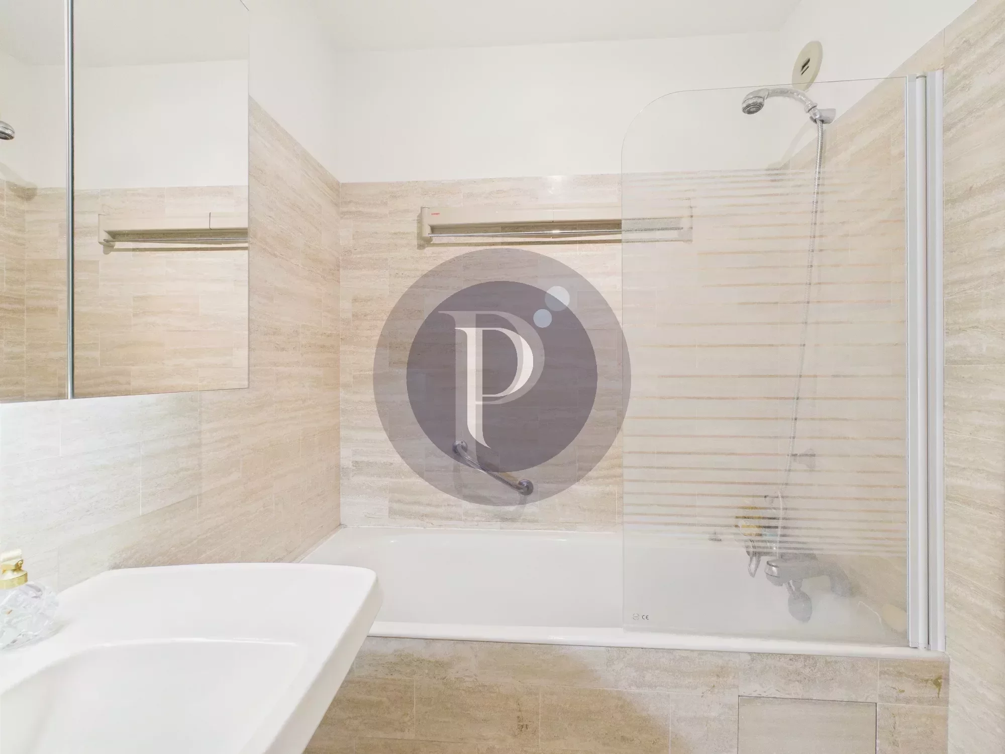 vente-appartement-2-pieces-paris-15eme-86002967