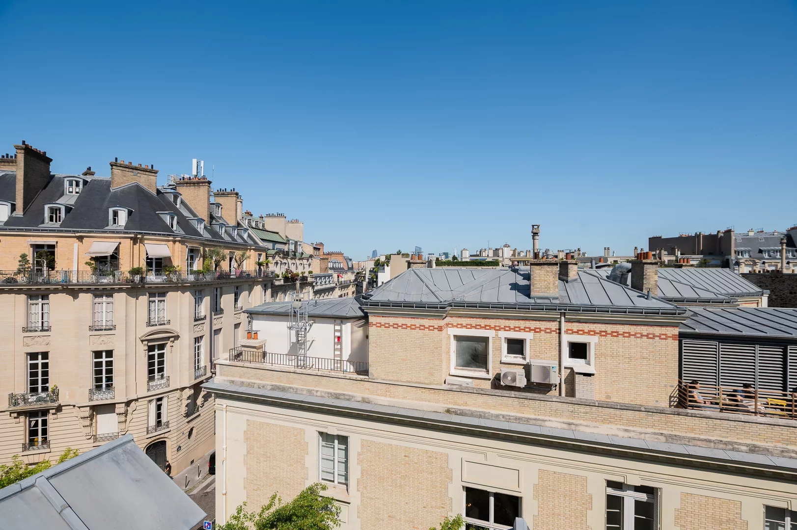 Paris 16e - VICTOR HUGO / POMPE